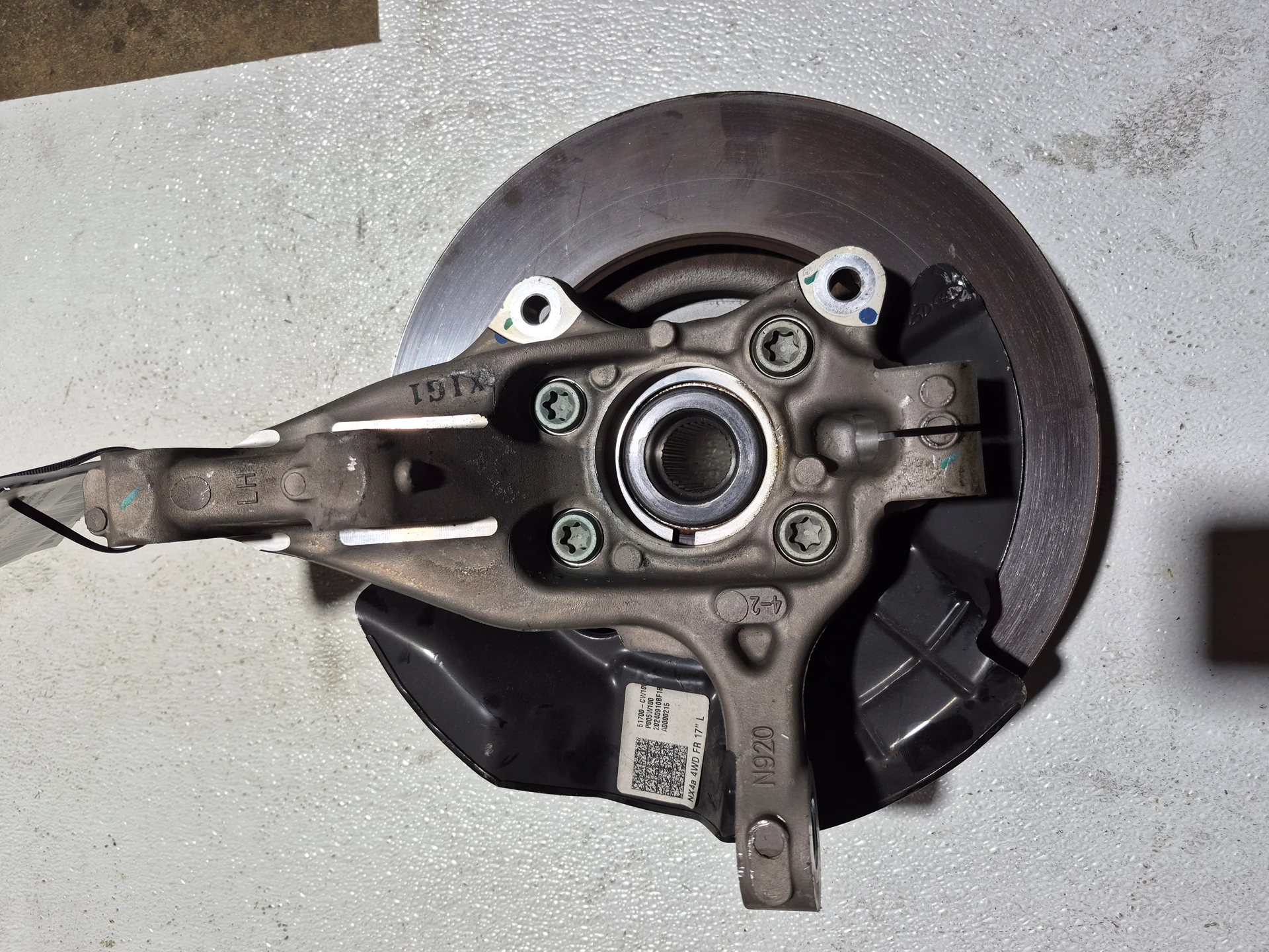 Lh Knuckle · 1