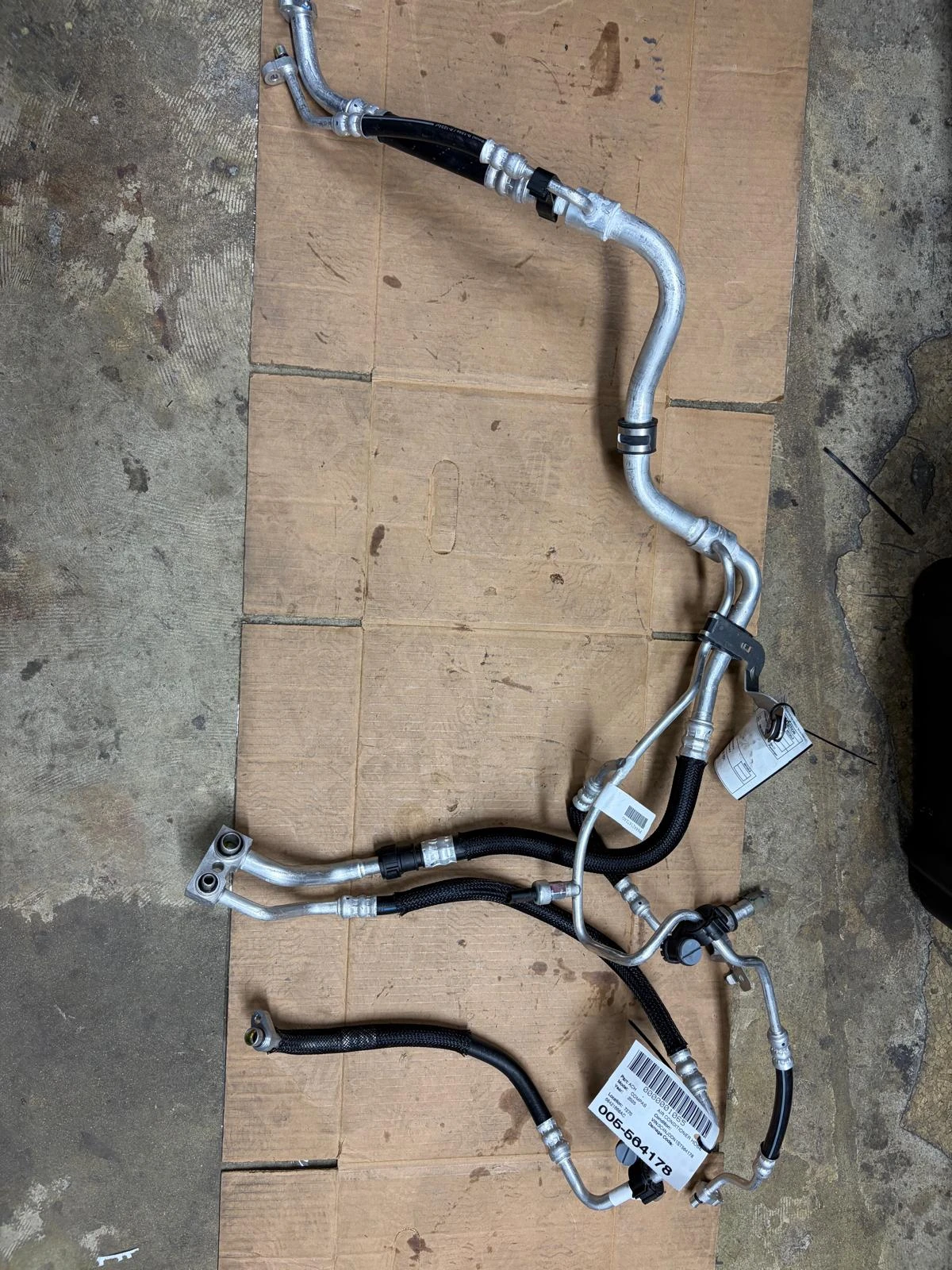 Hose and Tube Assy · 1