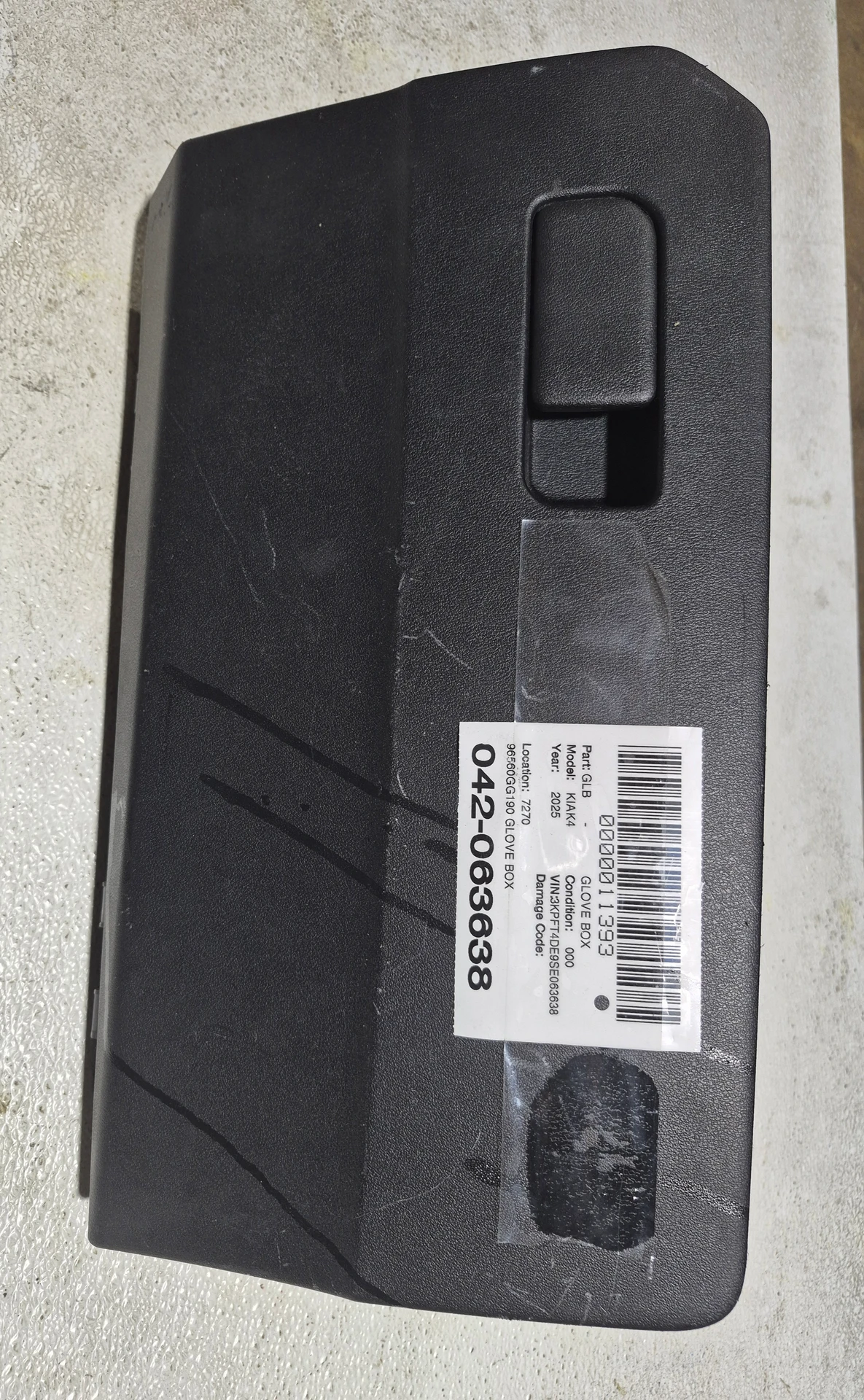 Glove Box · 1