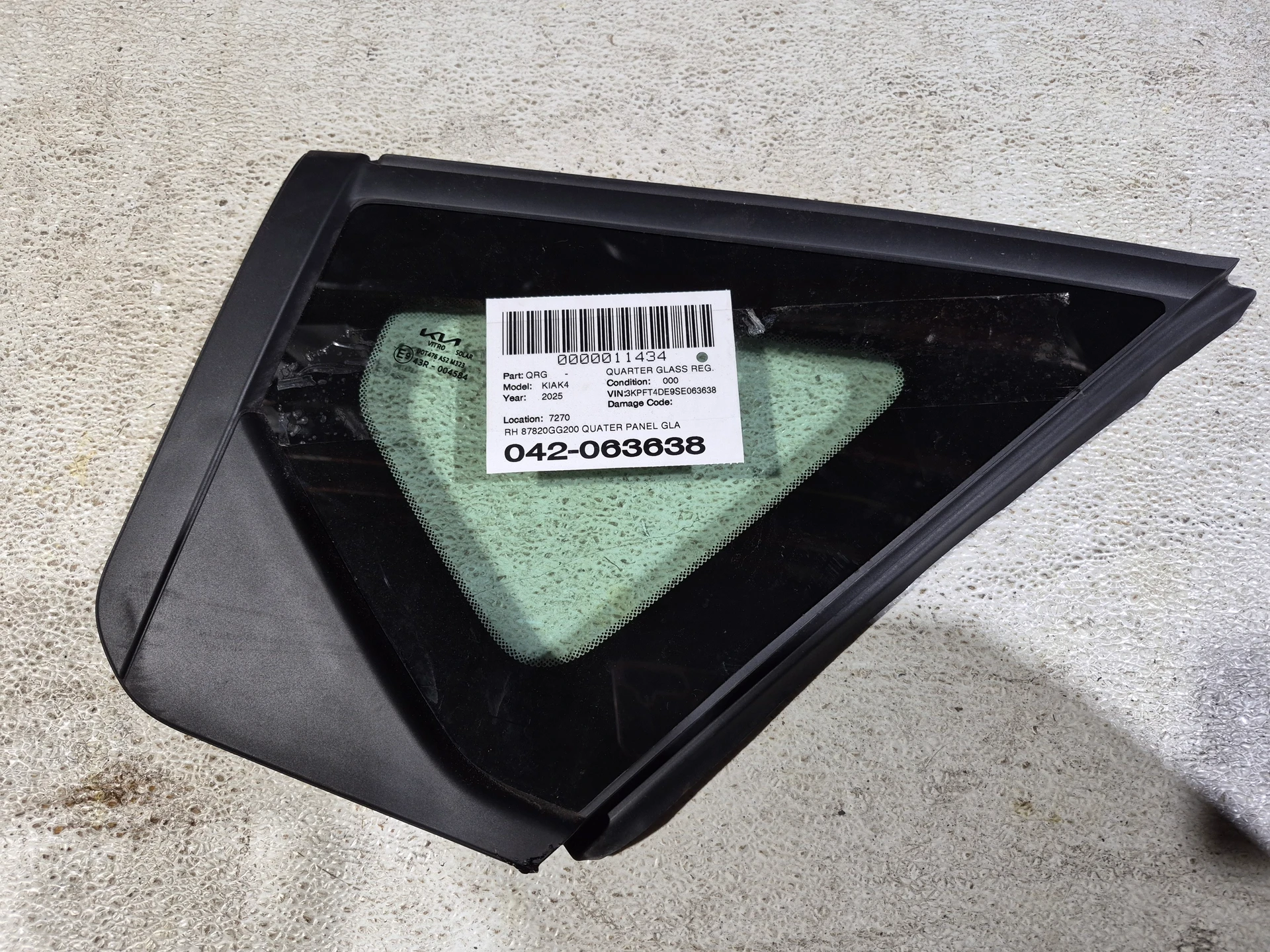 Rh Quater Panel Glass · 1