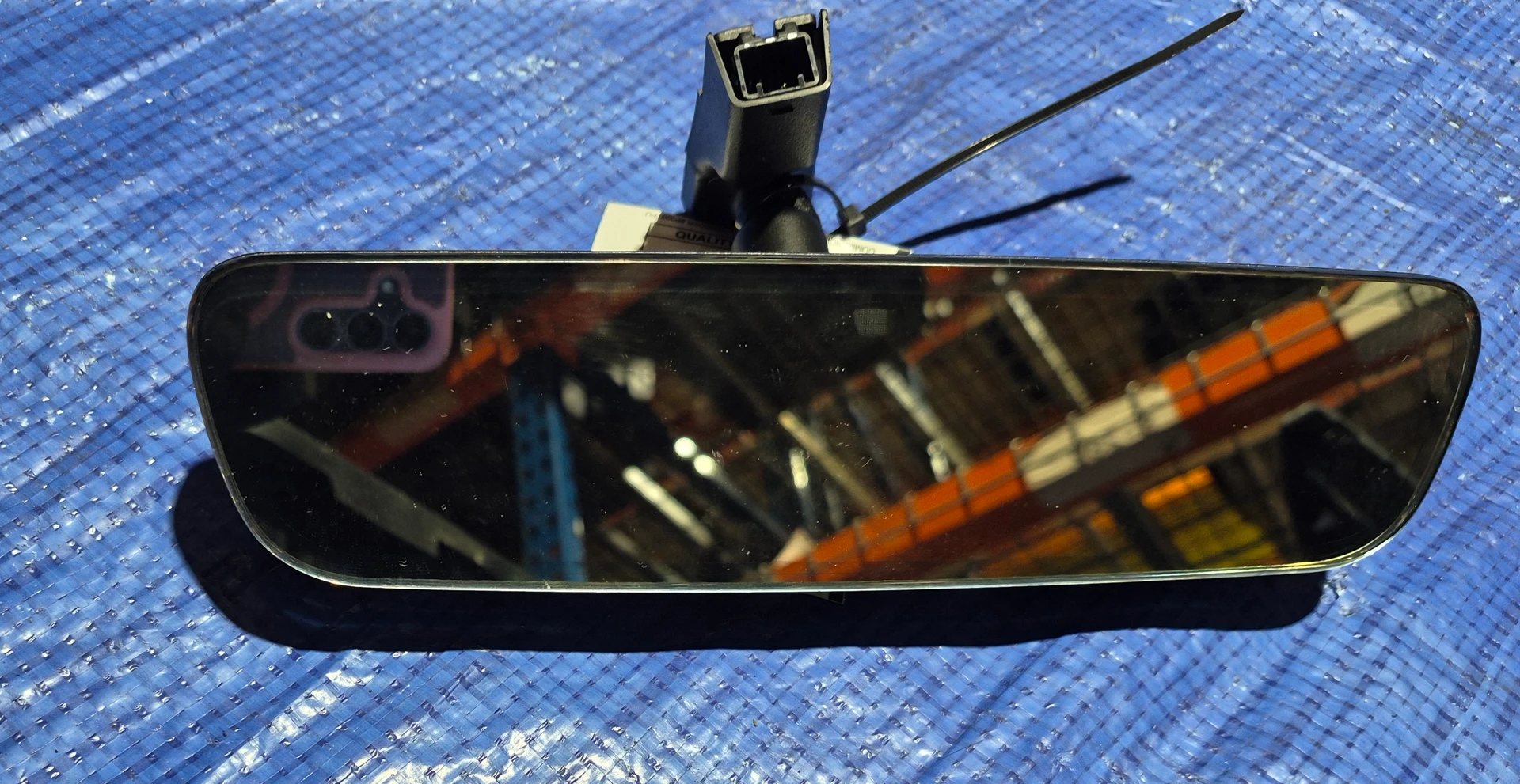 Mirror Inside · 2