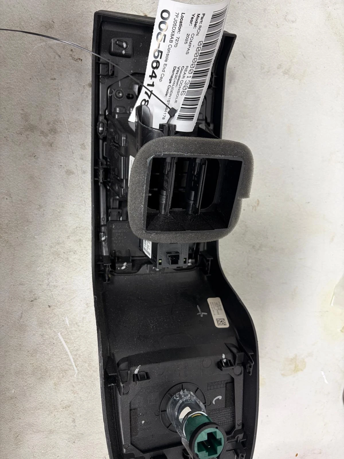 Console End Cap · 1