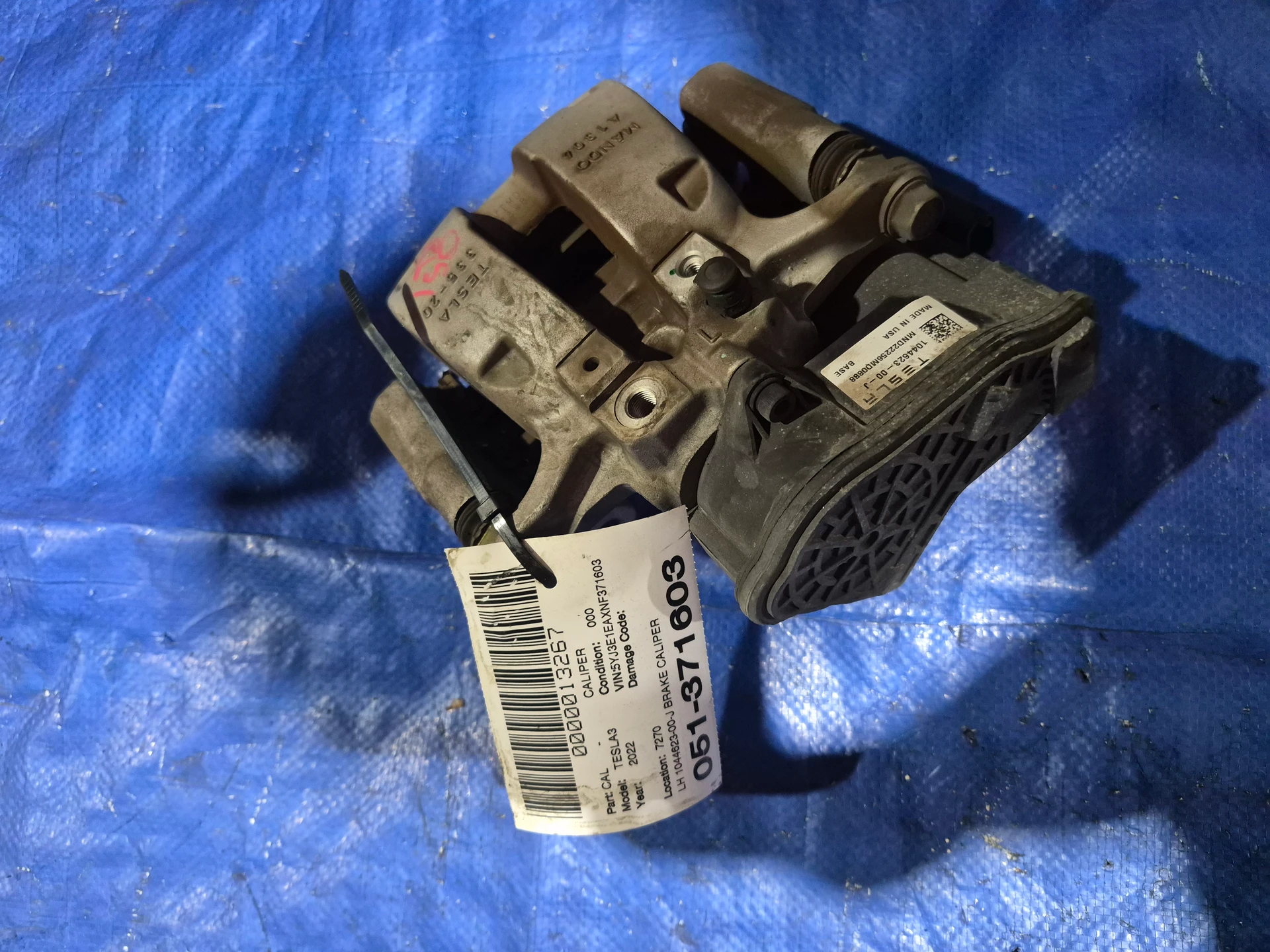Lh Brake Caliper Rear · 1