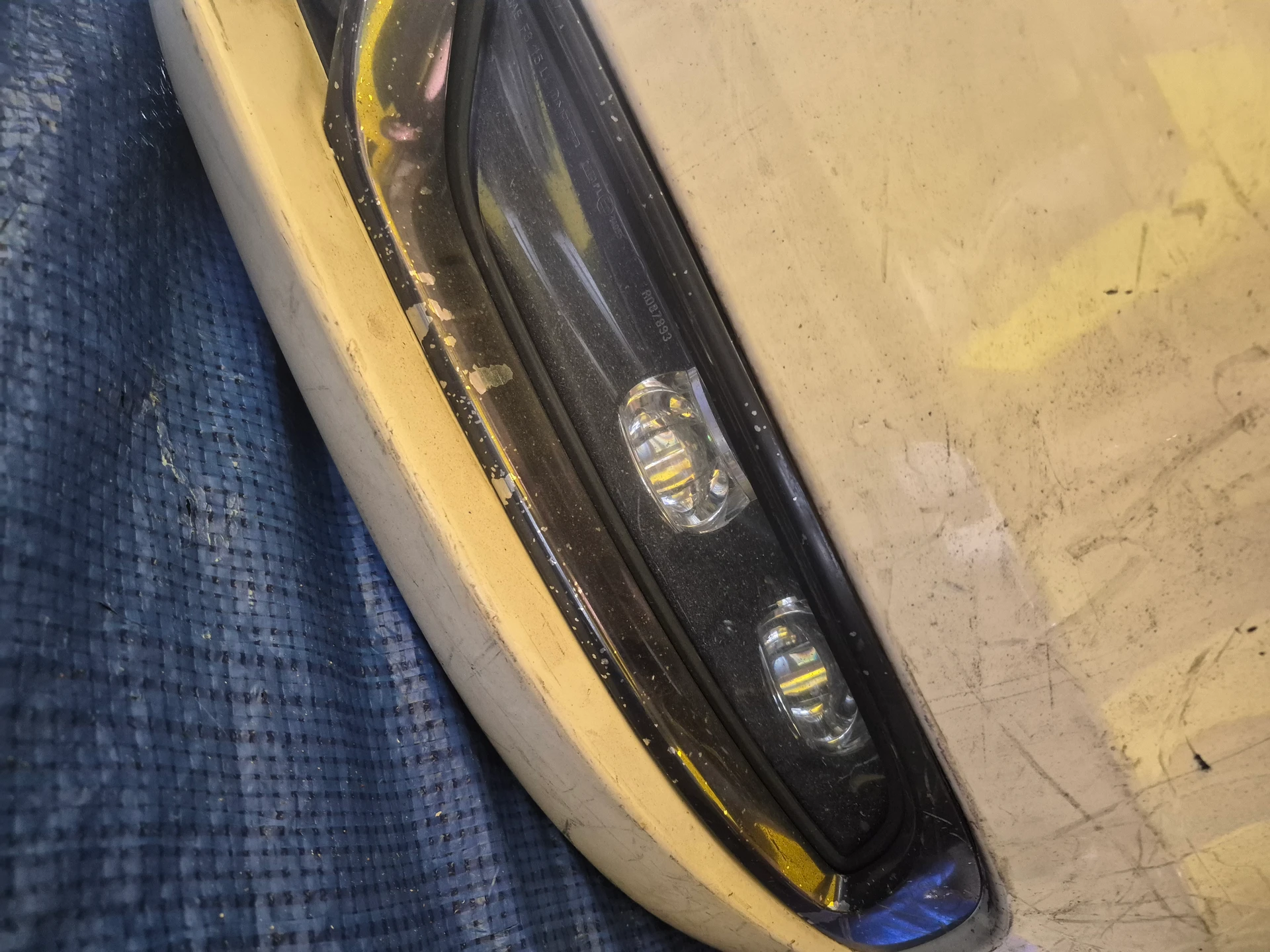 Lh Fog Lamp Assy Rectangular · 2