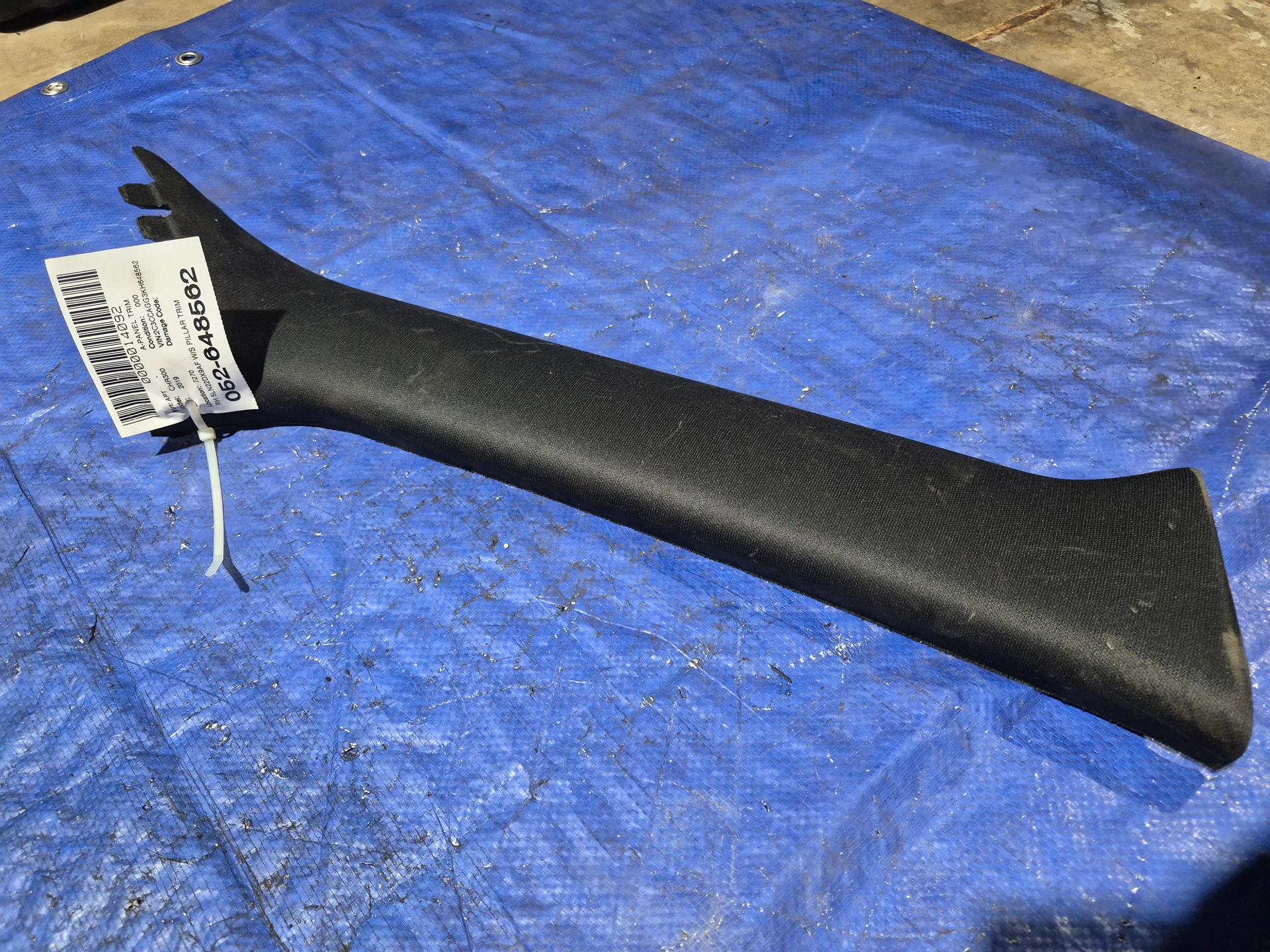 Rh W/s Pillar Trim Black · 1