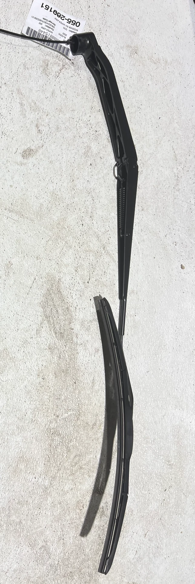 Rh Wiper Arm · 1