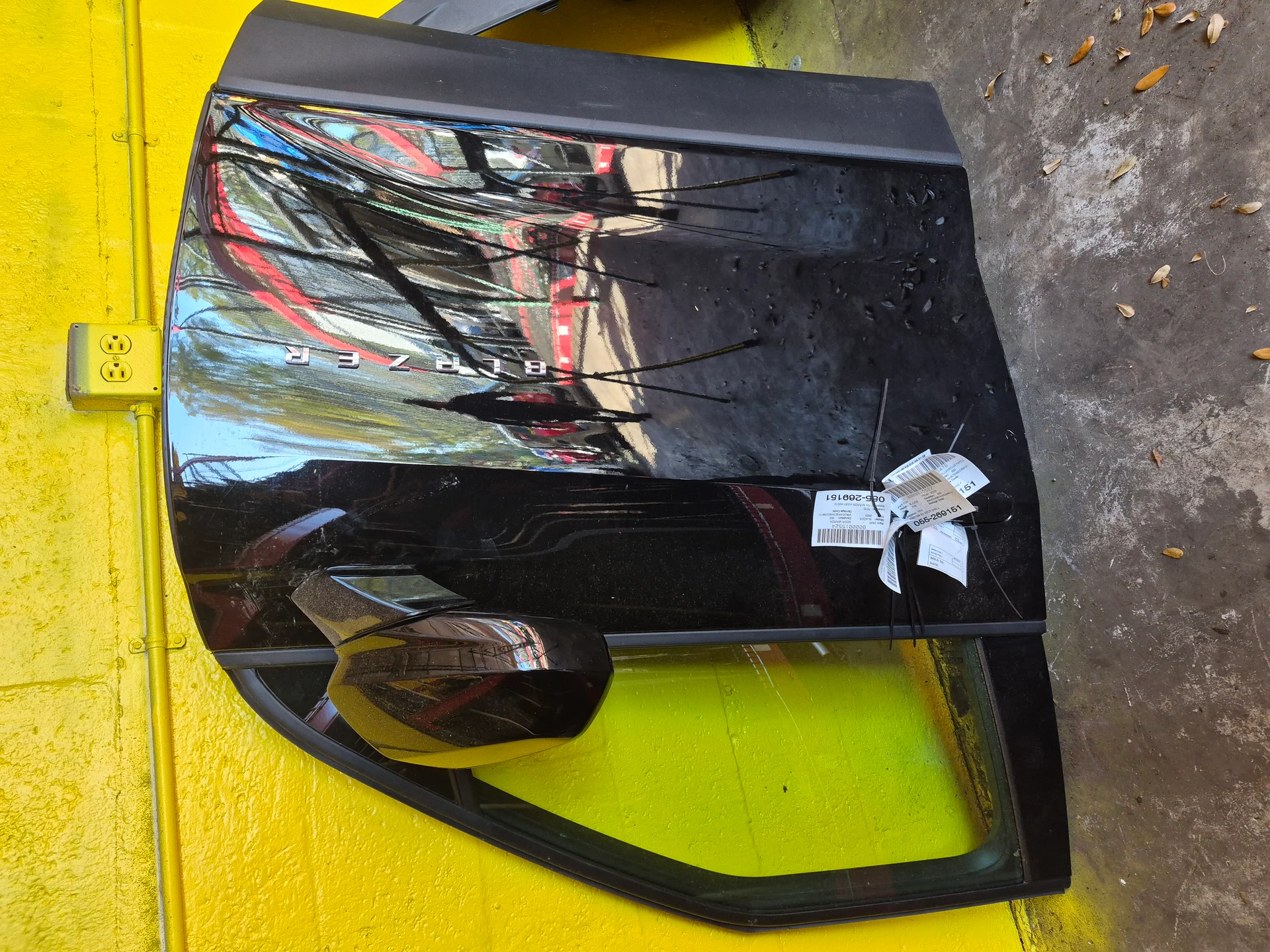 Rh Side Impact Sens Front Door · 2