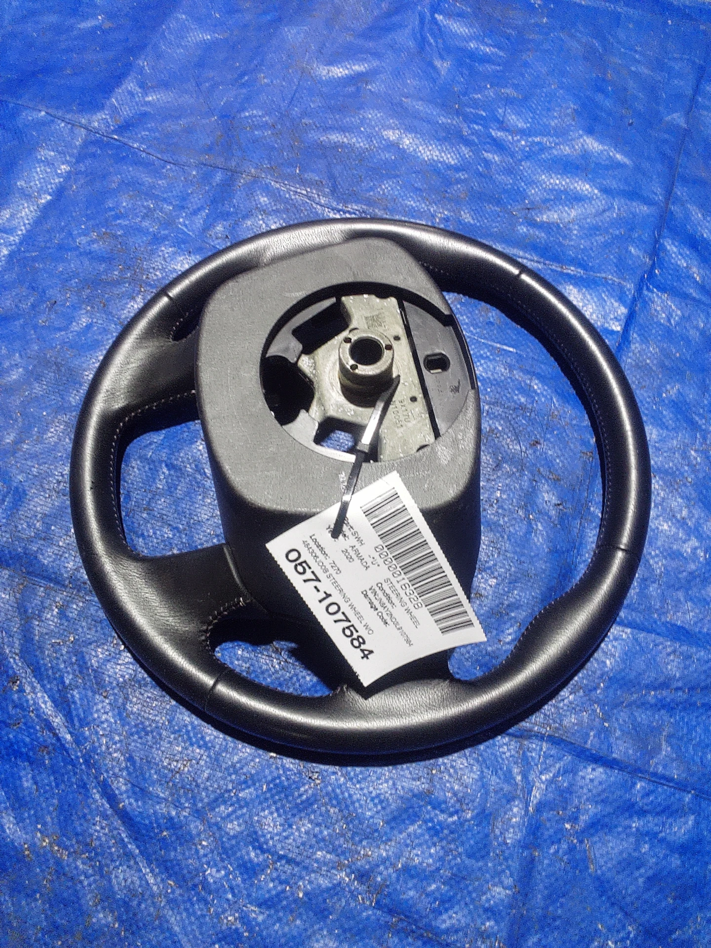 Steering Wheel w/o Distance Control Assist · 2