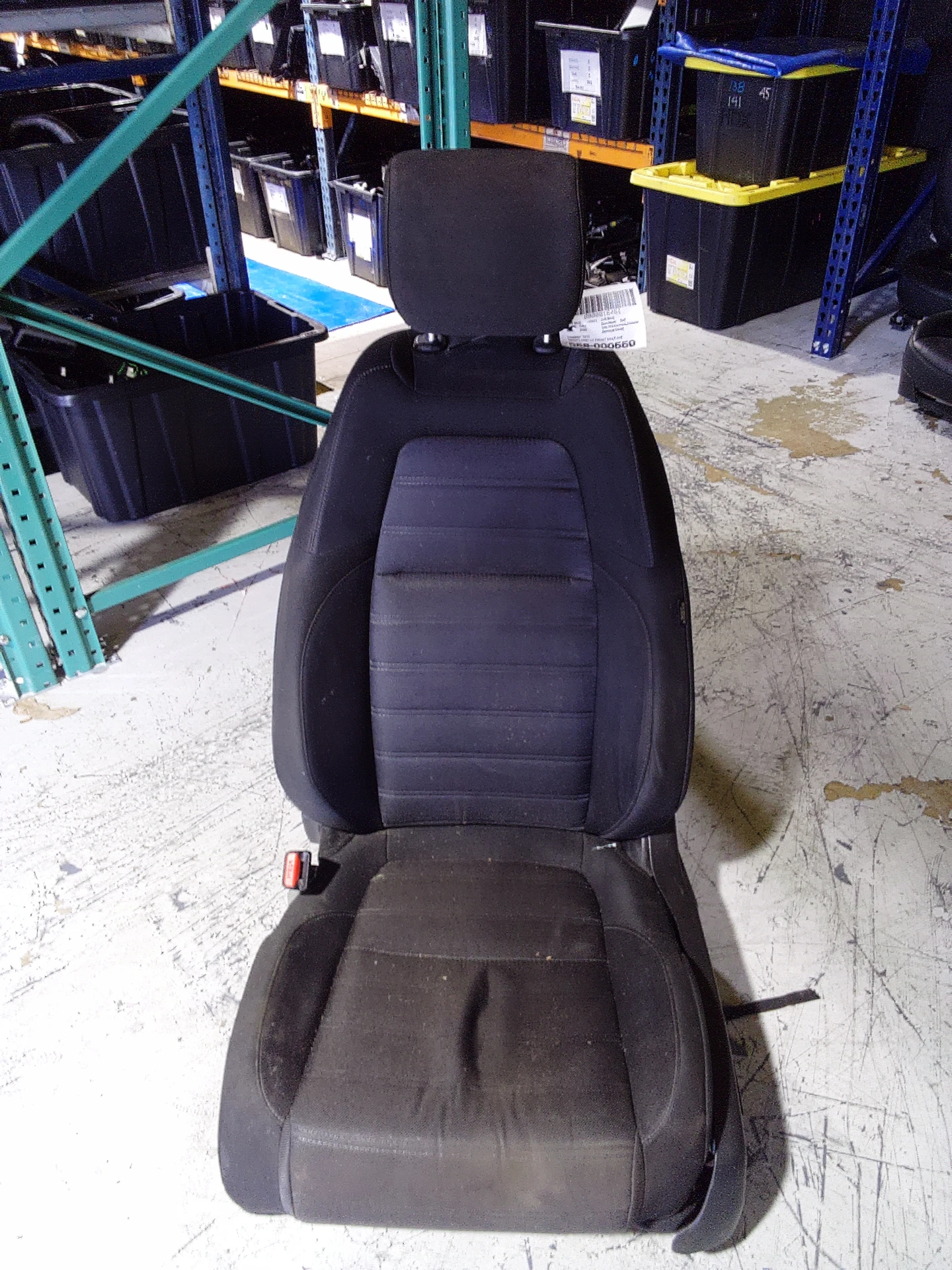 Lh Headrest · 1