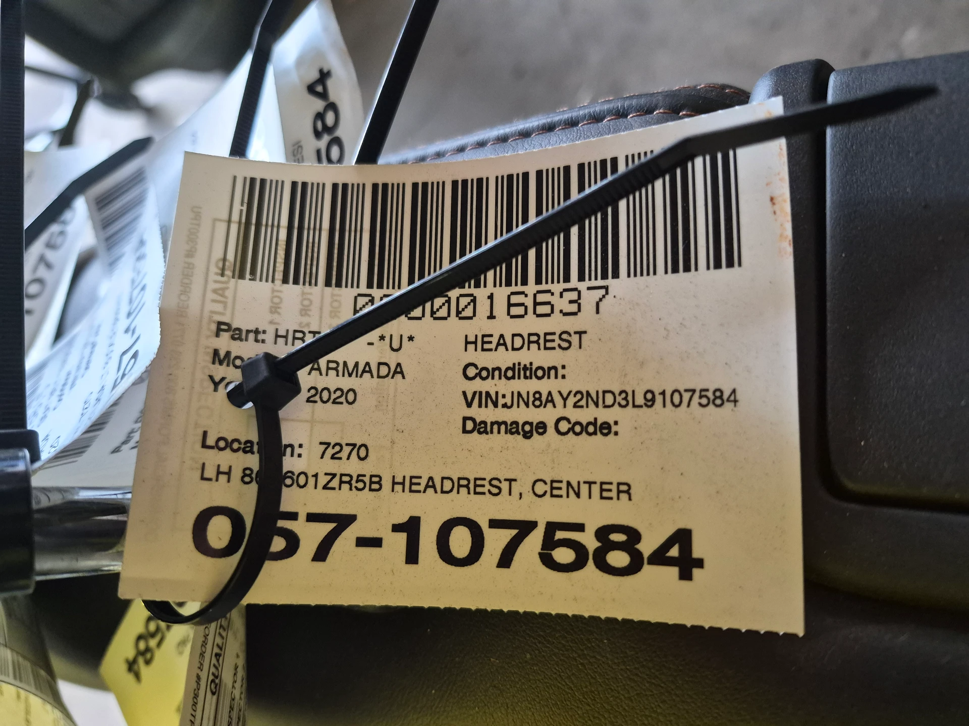 Headrest, Center w/o Leather Graphite Lh · 2
