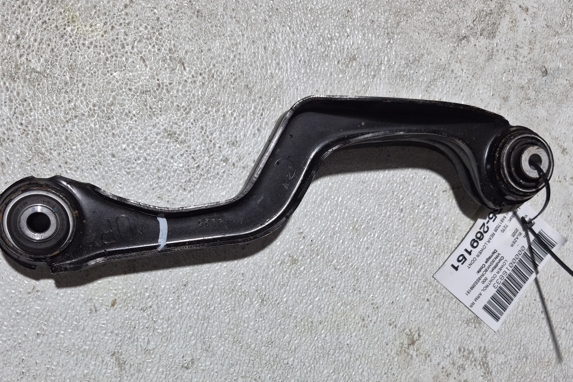 Rh/lh Rear Lower Control Arm · 1
