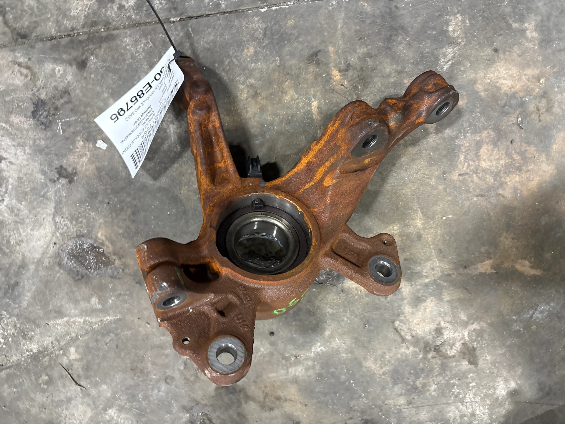 Lh Knuckle w/o Sasquatch Pkg · 1