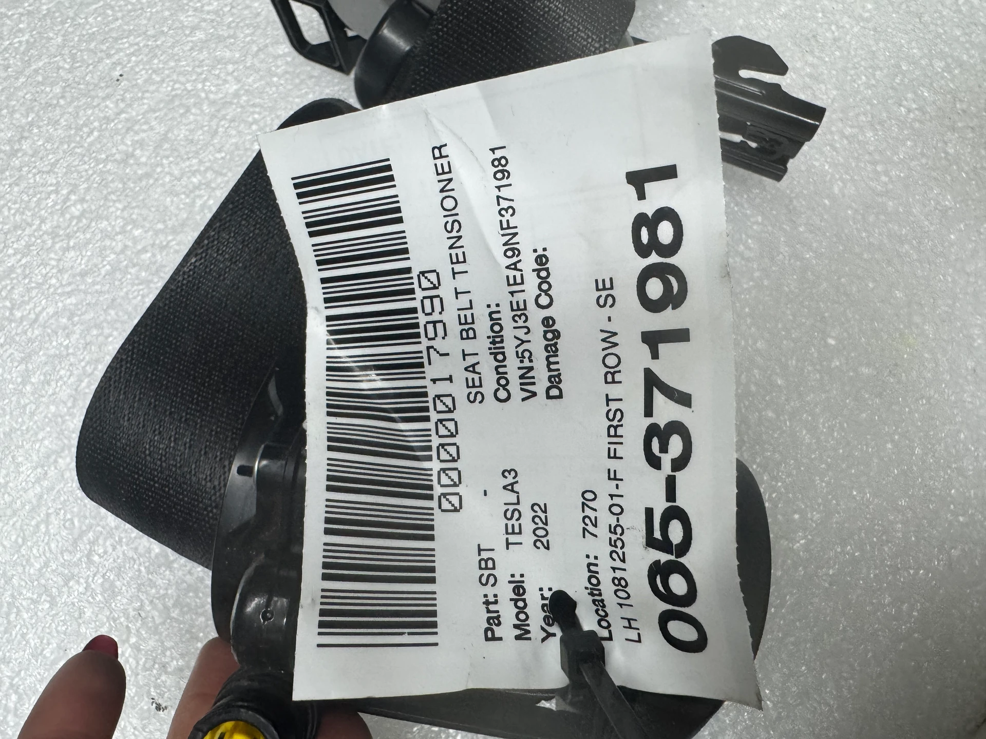 Lh First Row - Seat Belt Retractor Assembly · 2
