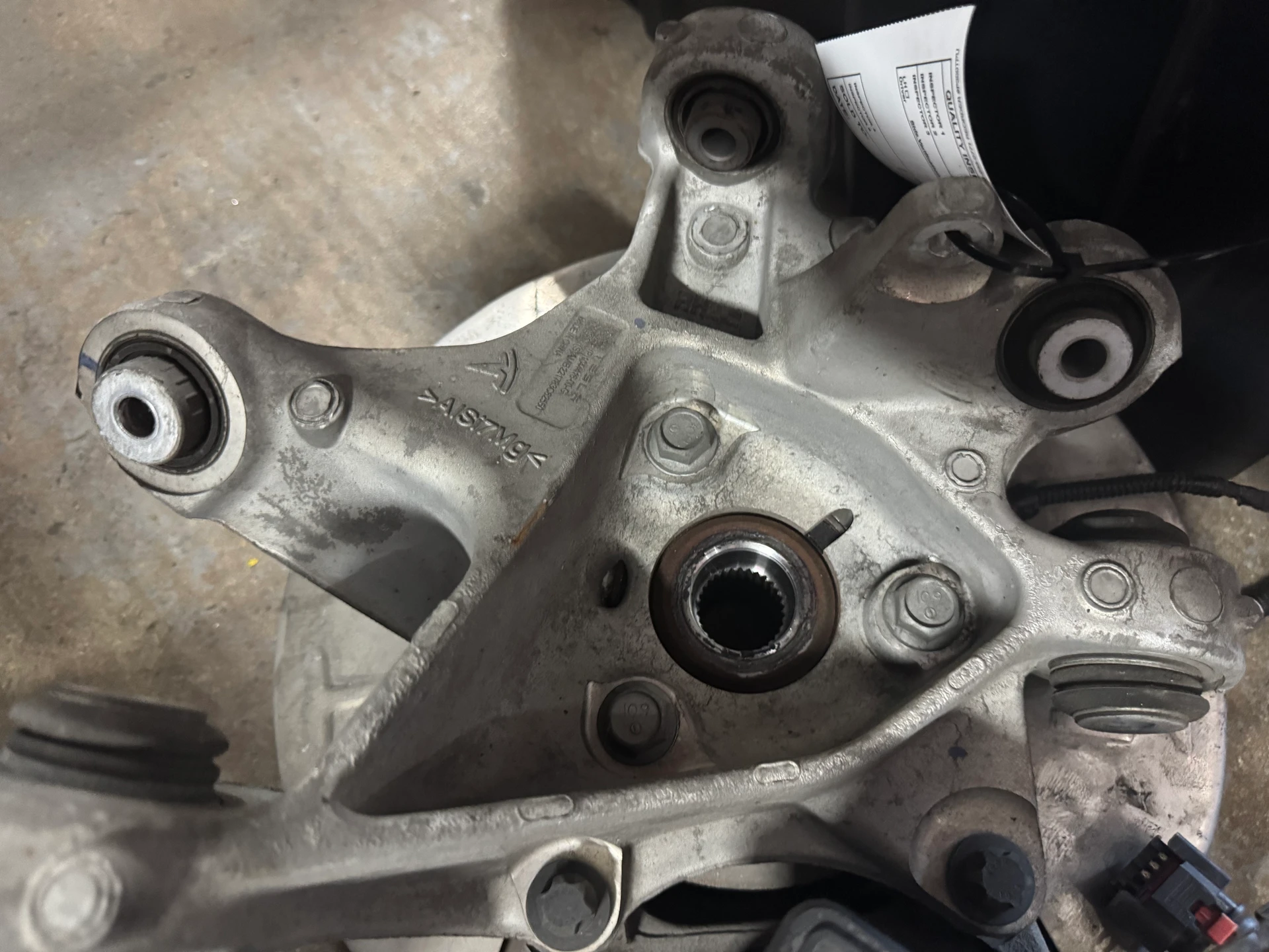 Rh Rear Knuckle · 1
