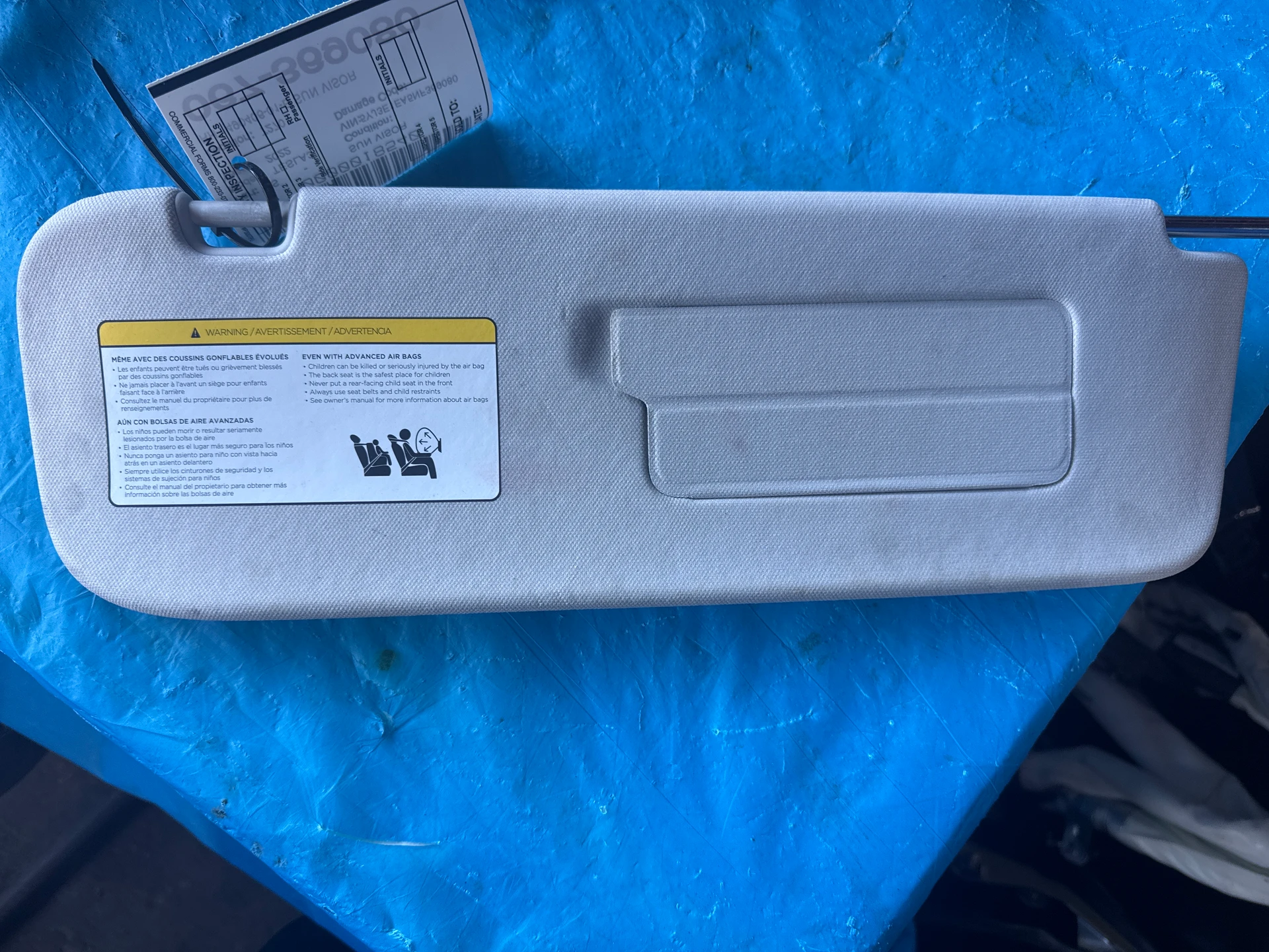 Rh Sun Visor · 1