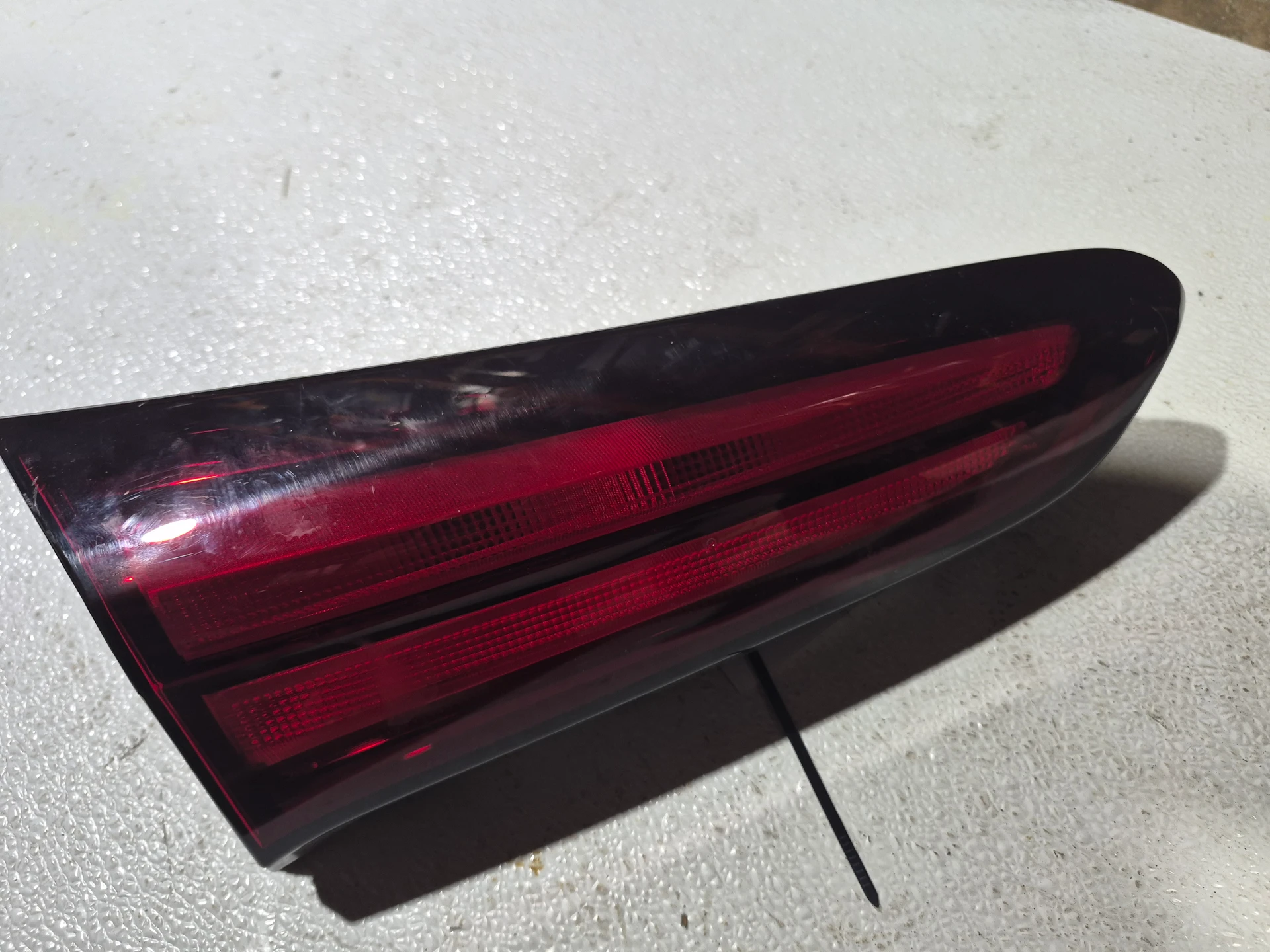 Lh Backup Lamp · 1