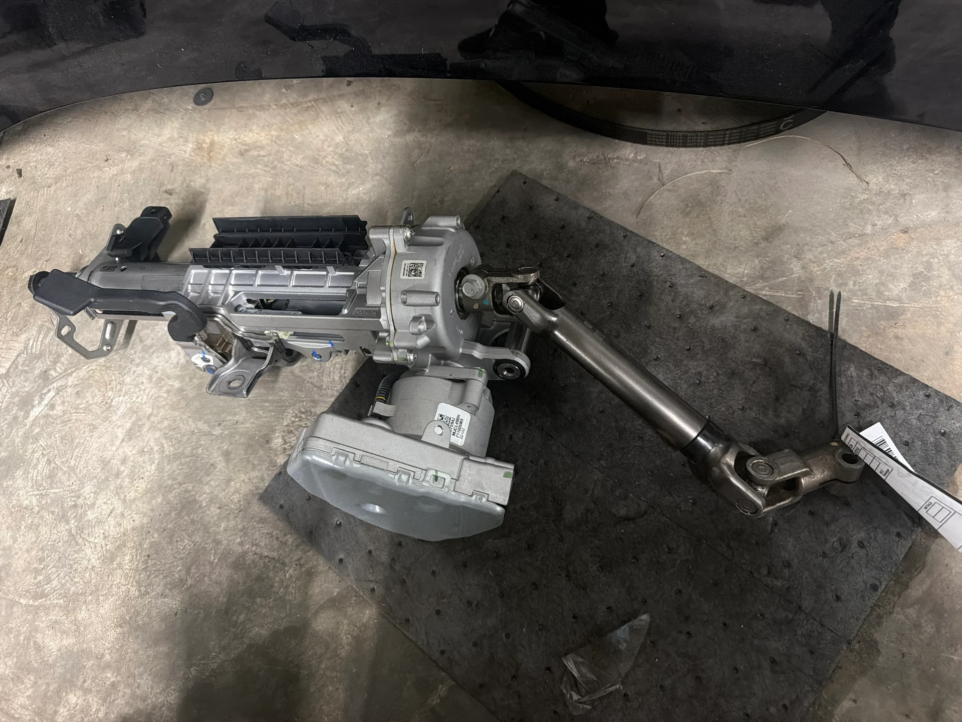 Column Assy 1.5, 2.0l · 1