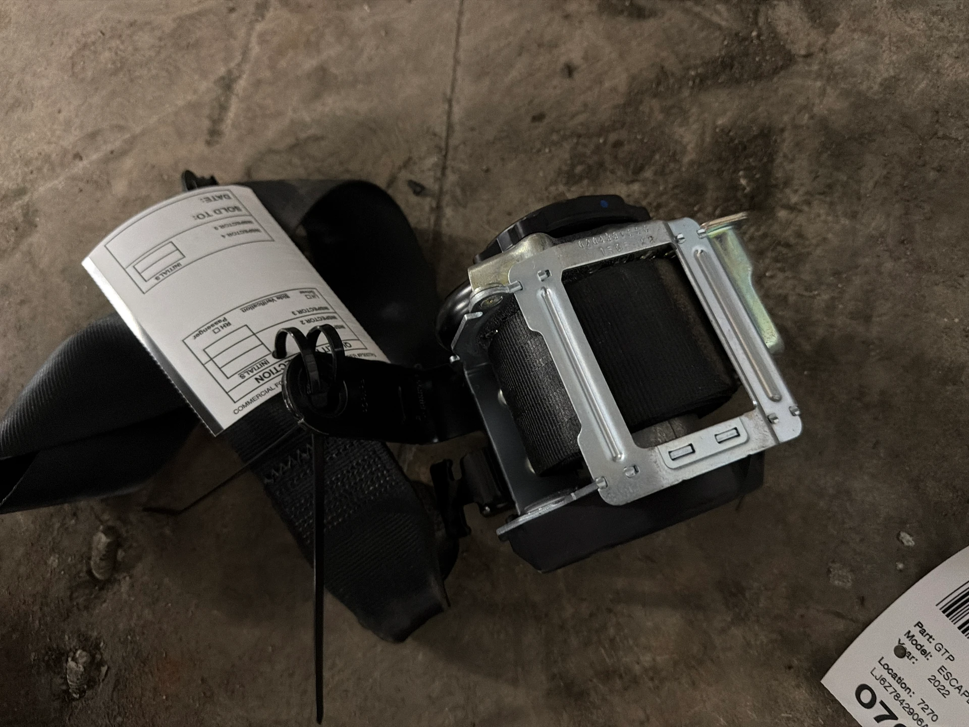 Lh Outer Belt Assy · 1