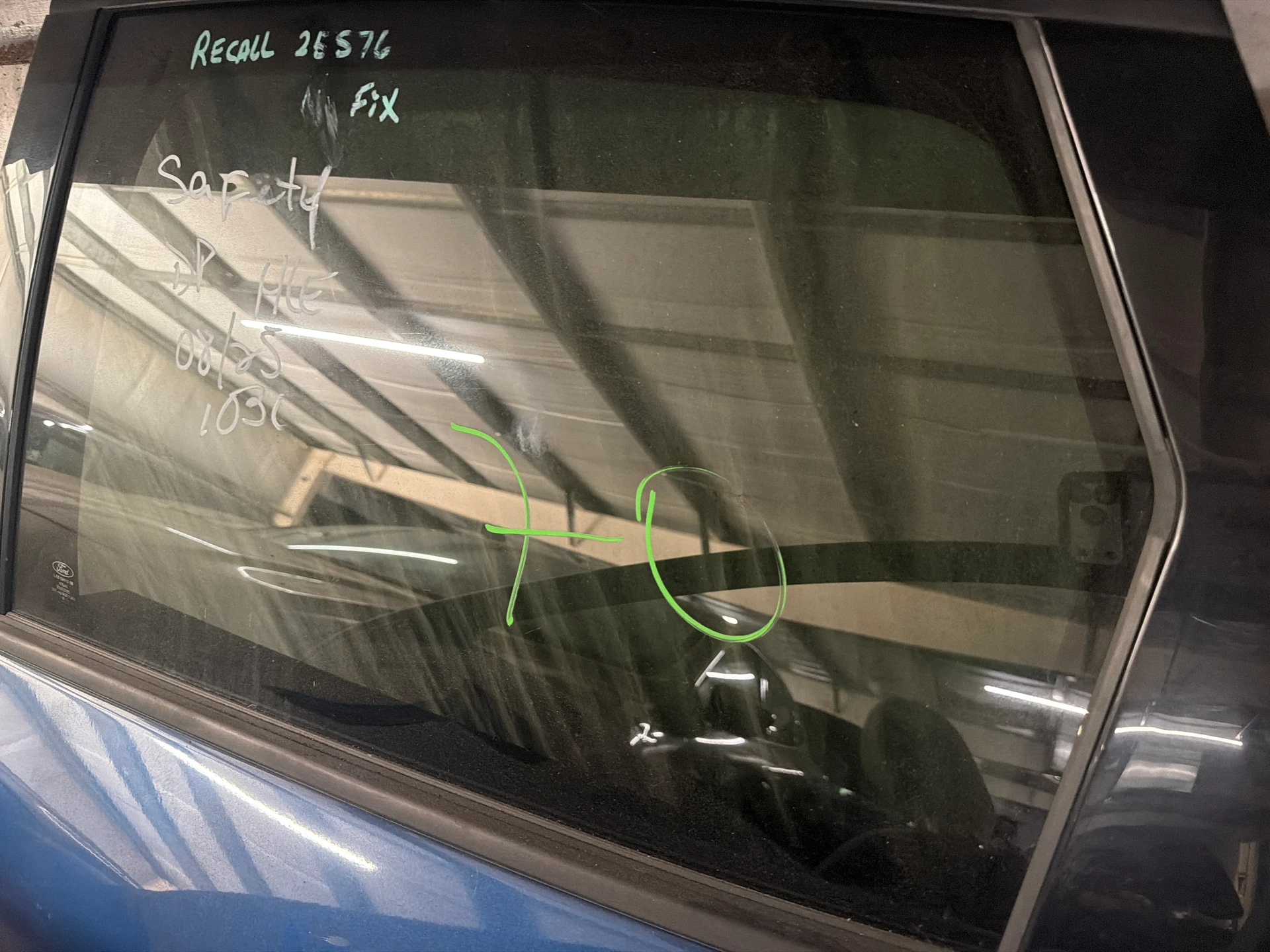 Lh Rear Door Glass · 1