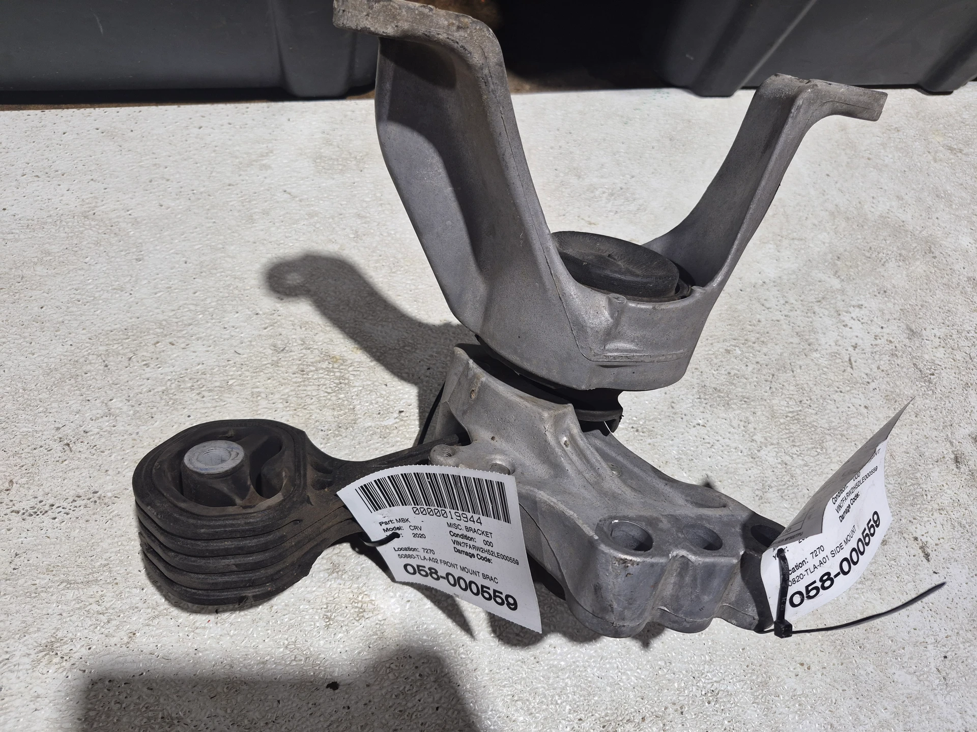 Side Mount · 1
