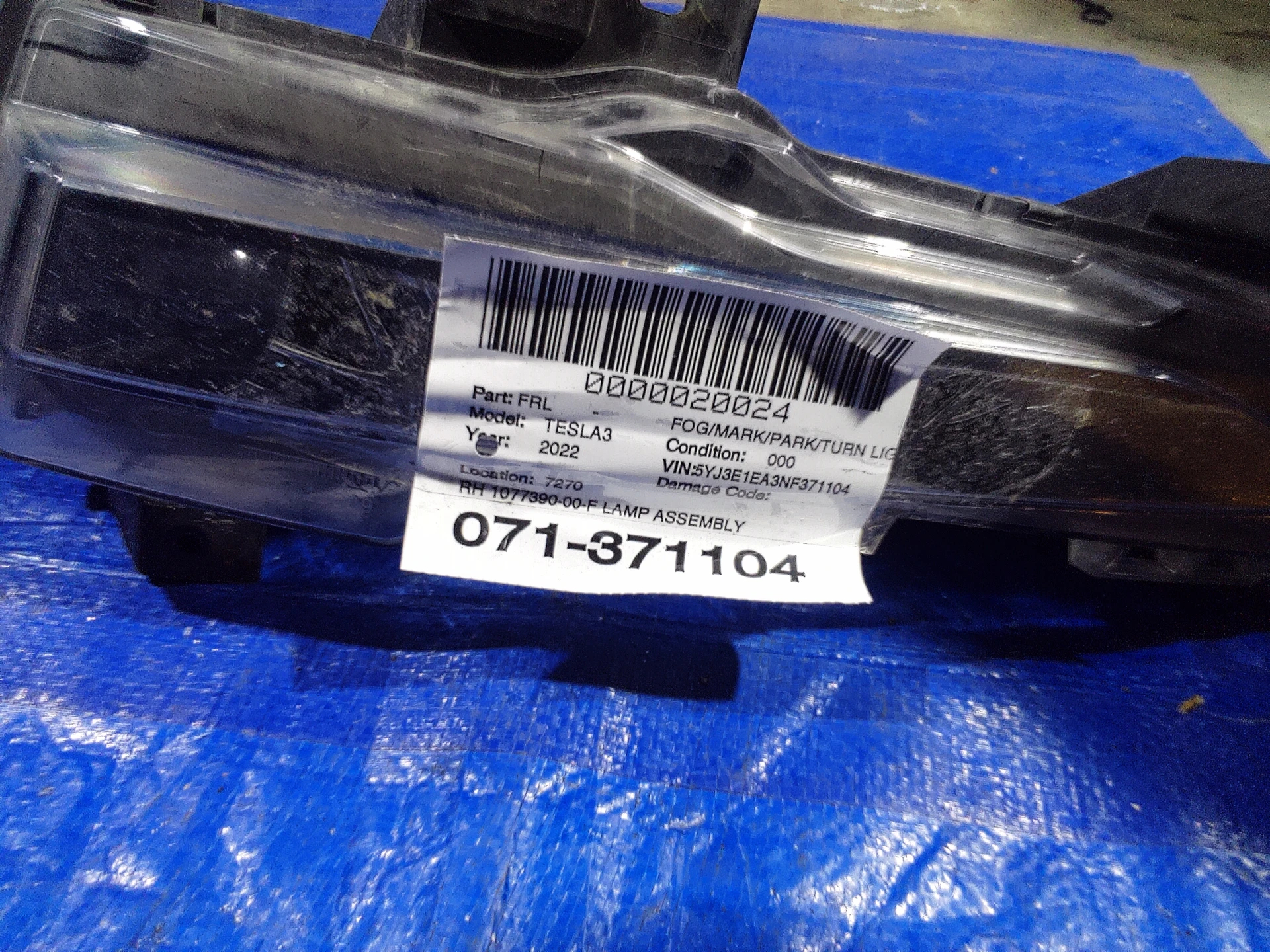 Rh Lamp Assembly Fascia Lampsae - Front · 2