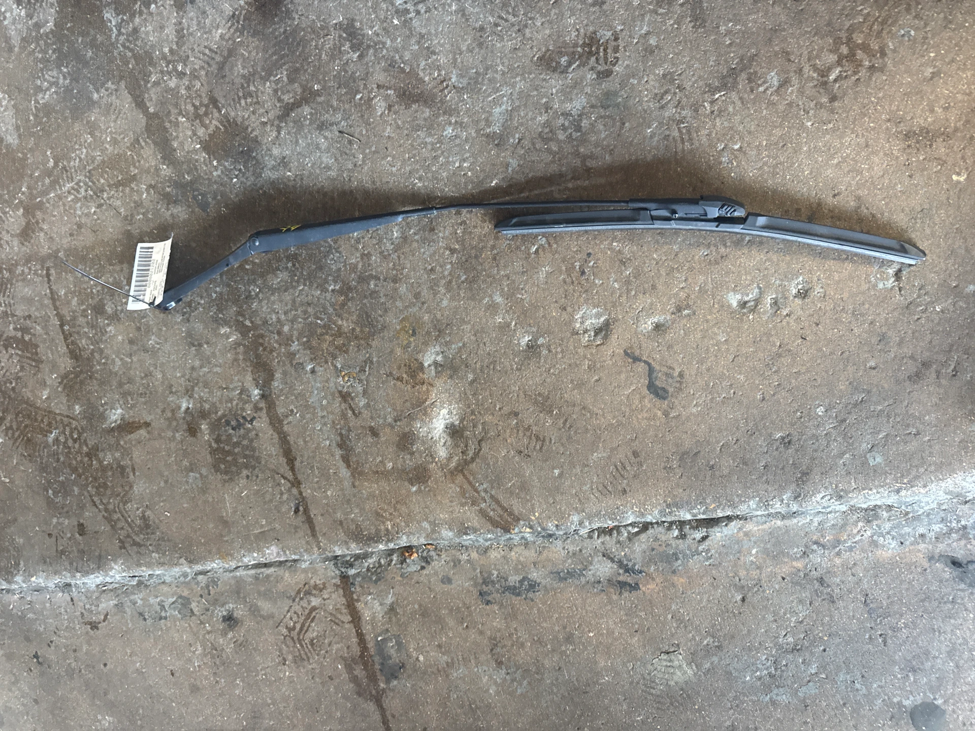 Rh Wiper Arm · 1