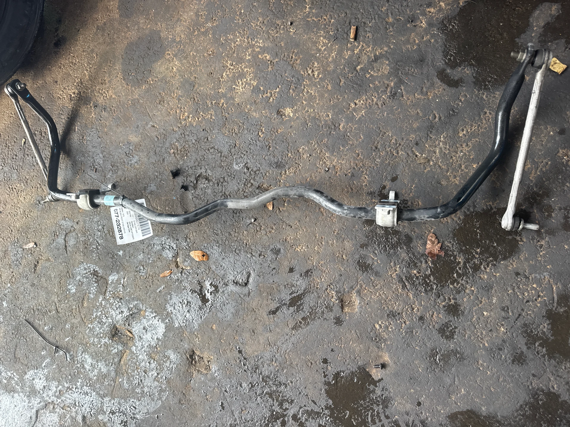 Front Stabilizer Assy · 1