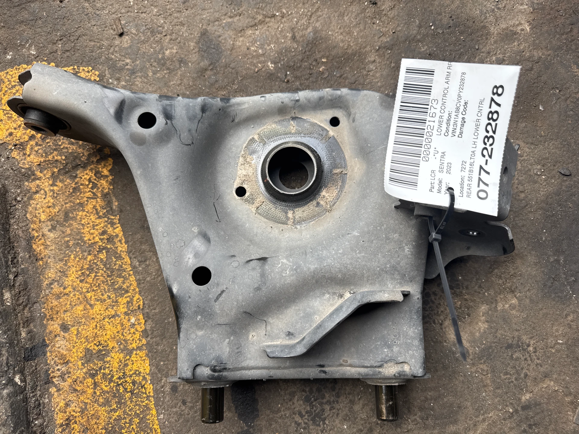 Rear Lh Lower Cntrl Arm · 1
