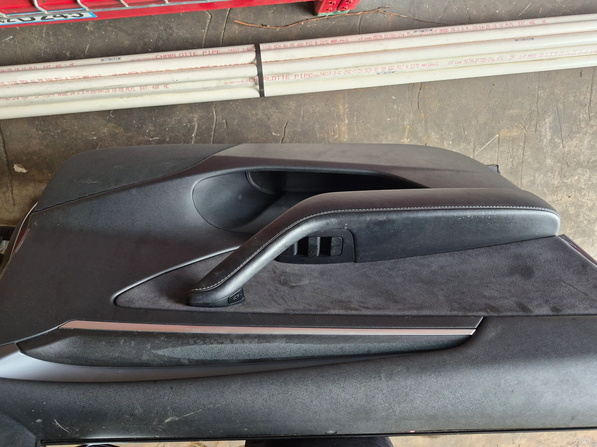Lh Front Door Assy · 2