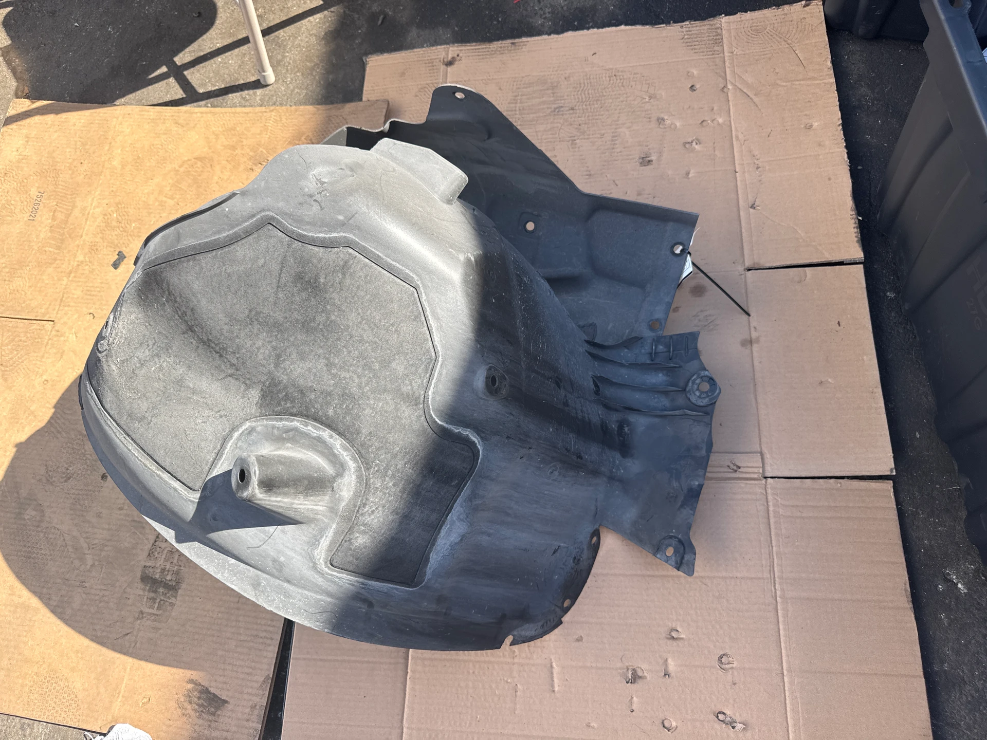 Lh Fender Liner · 1