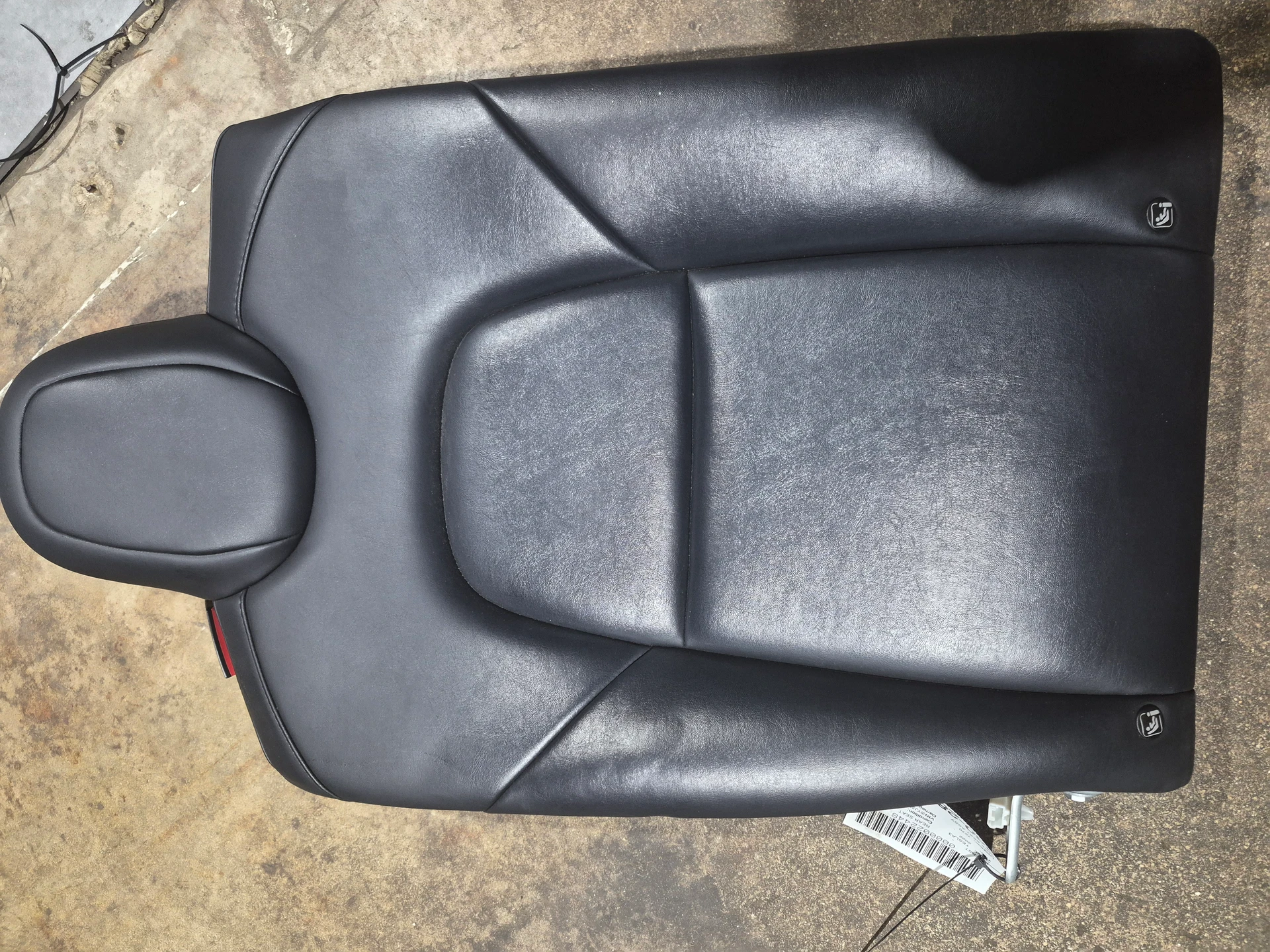 Back Seat Assy · 5