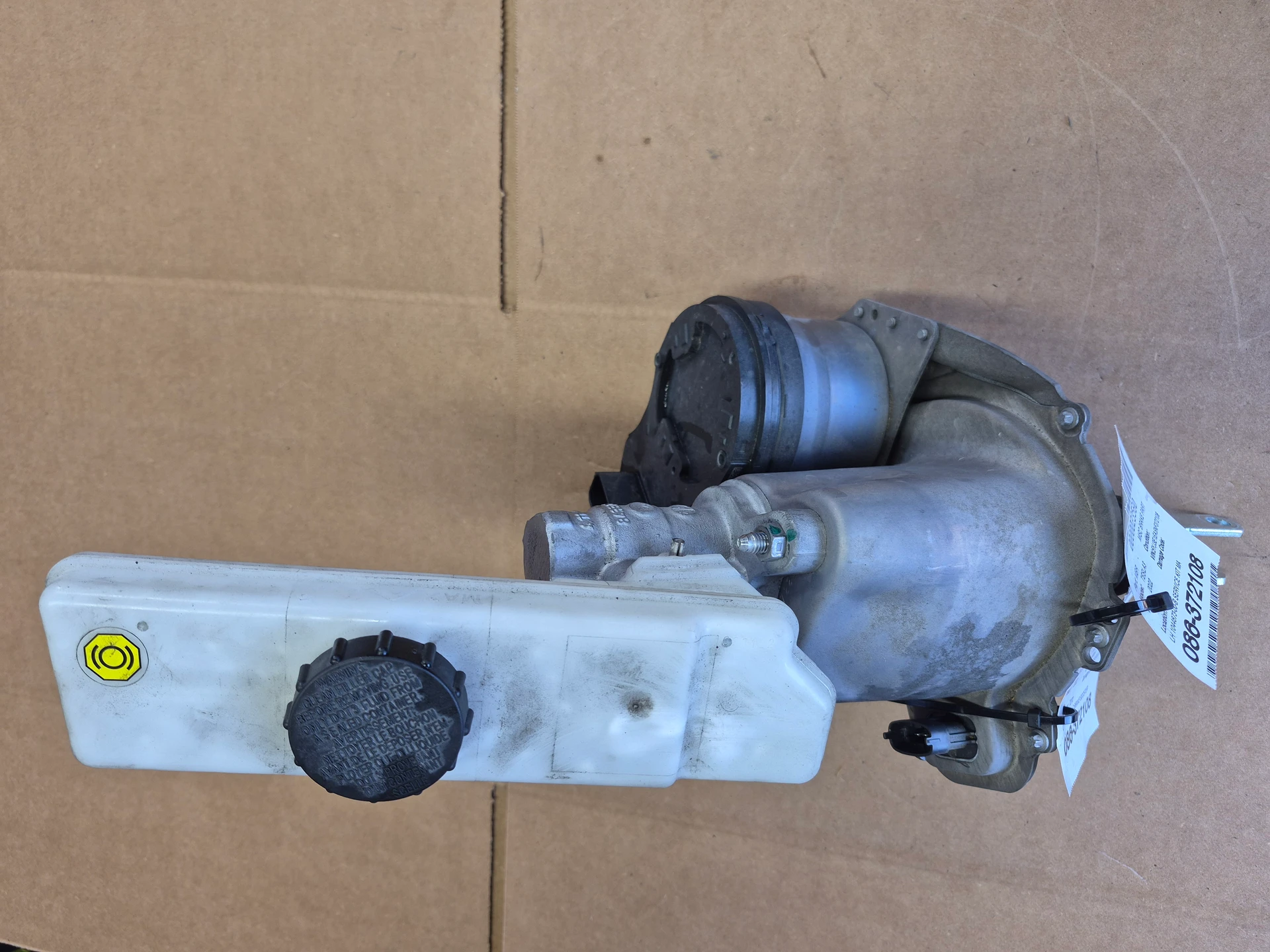 Lh Brake Booster and Master Cylinder Assembly - Left Hand Drive · 1