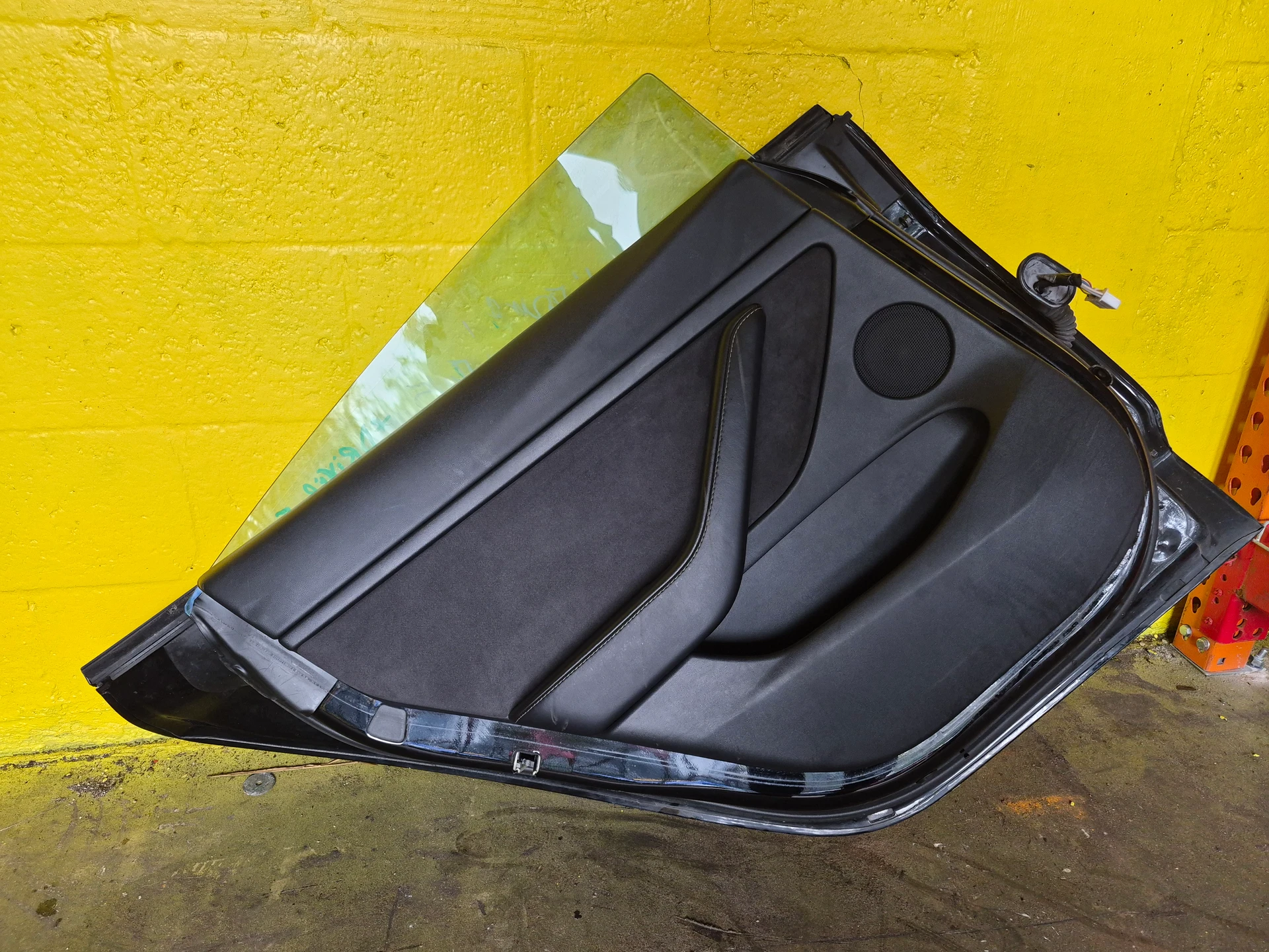 Lh Rear Door Assembly · 2