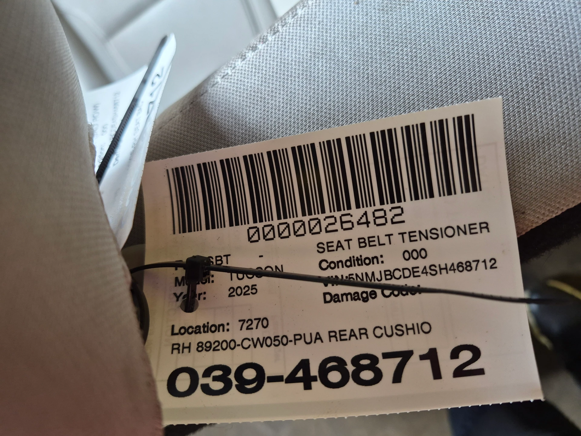 Rh Rear Cushion Assy · 2