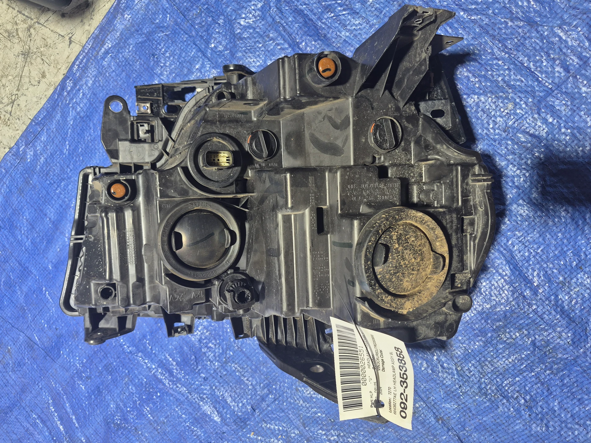 Lh Headlamp Assy Black Bezel · 2