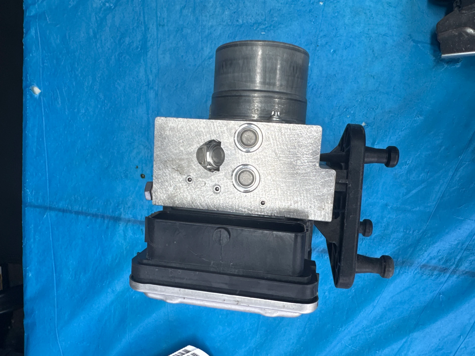 Abs Pump Assy · 1