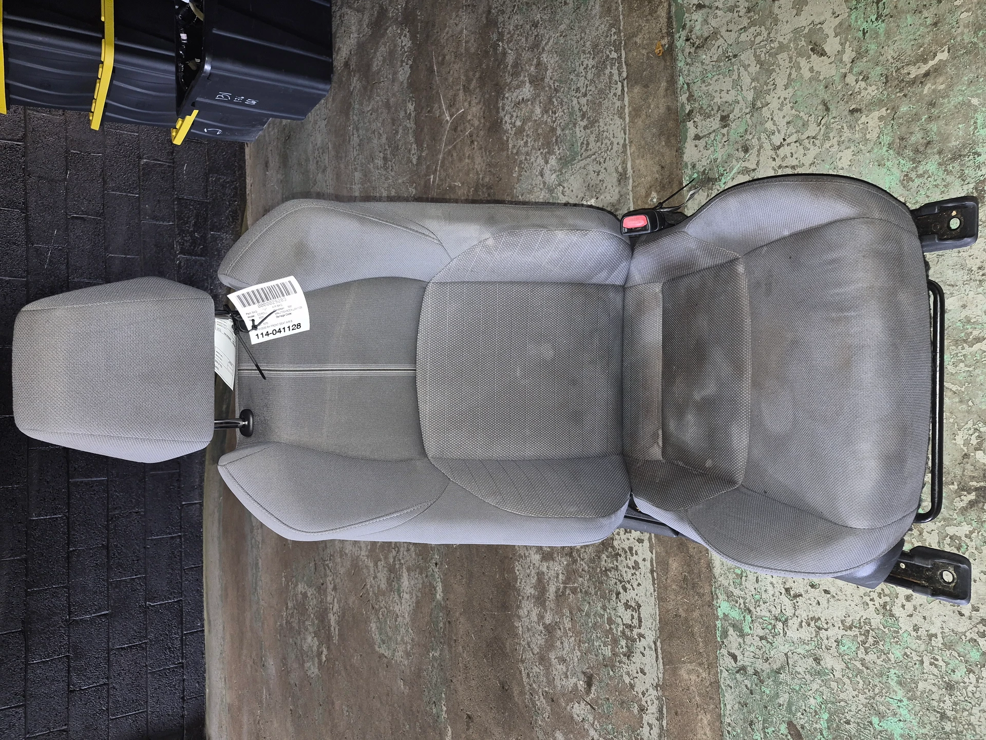 Rh Front Seat Assy · 2