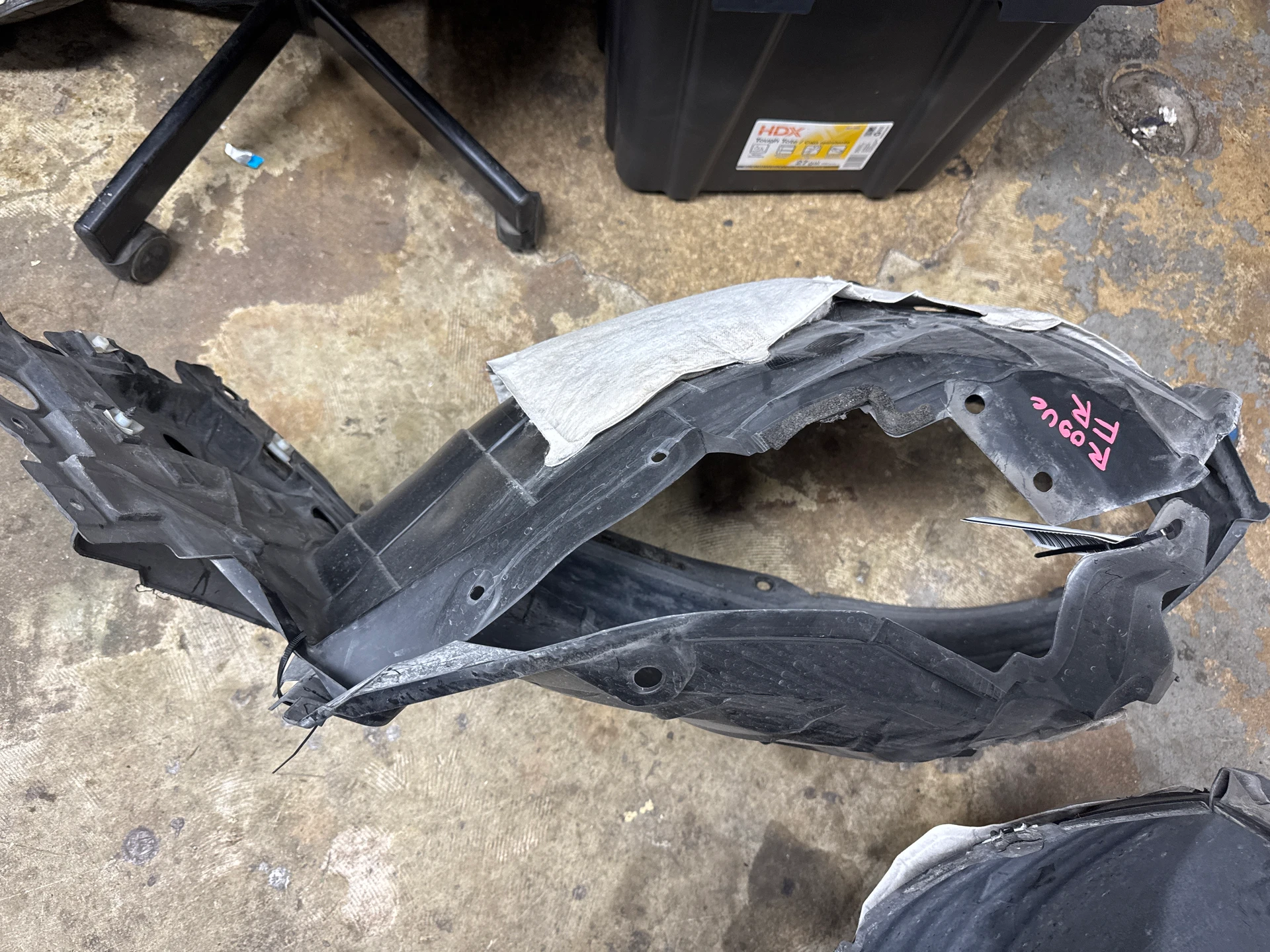 Rh Fender Liner · 1