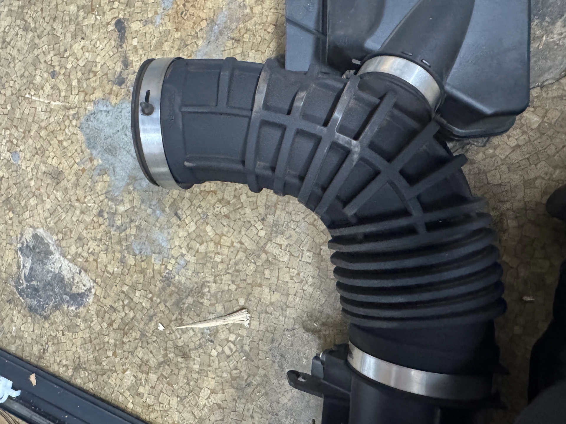 Air Duct · 1