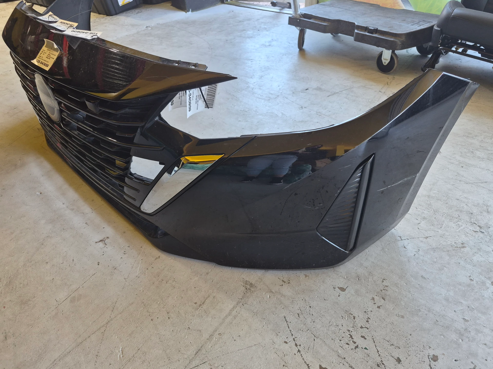 Lh Finish Molding · 1