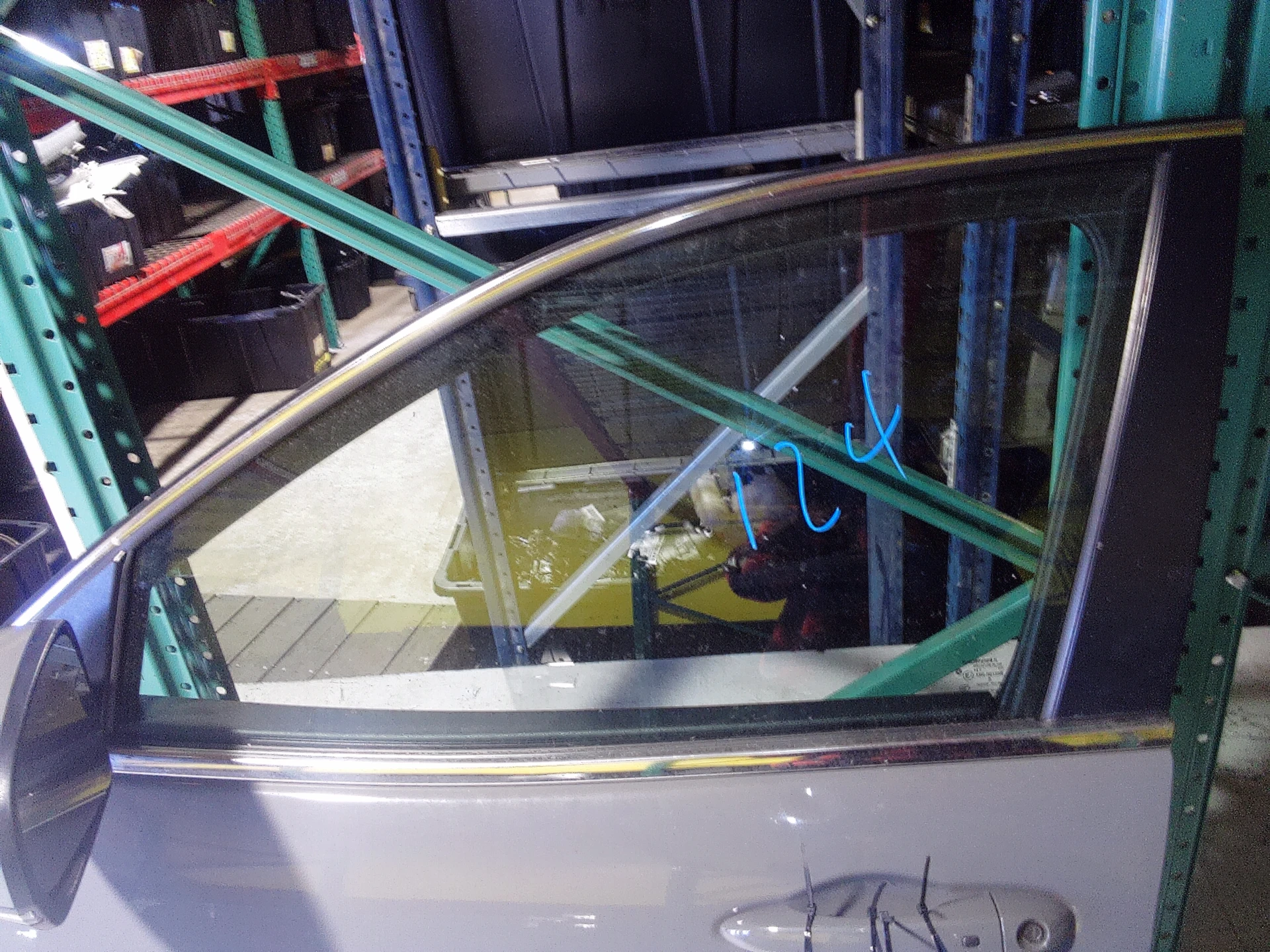 Lh Front Door Glass · 1
