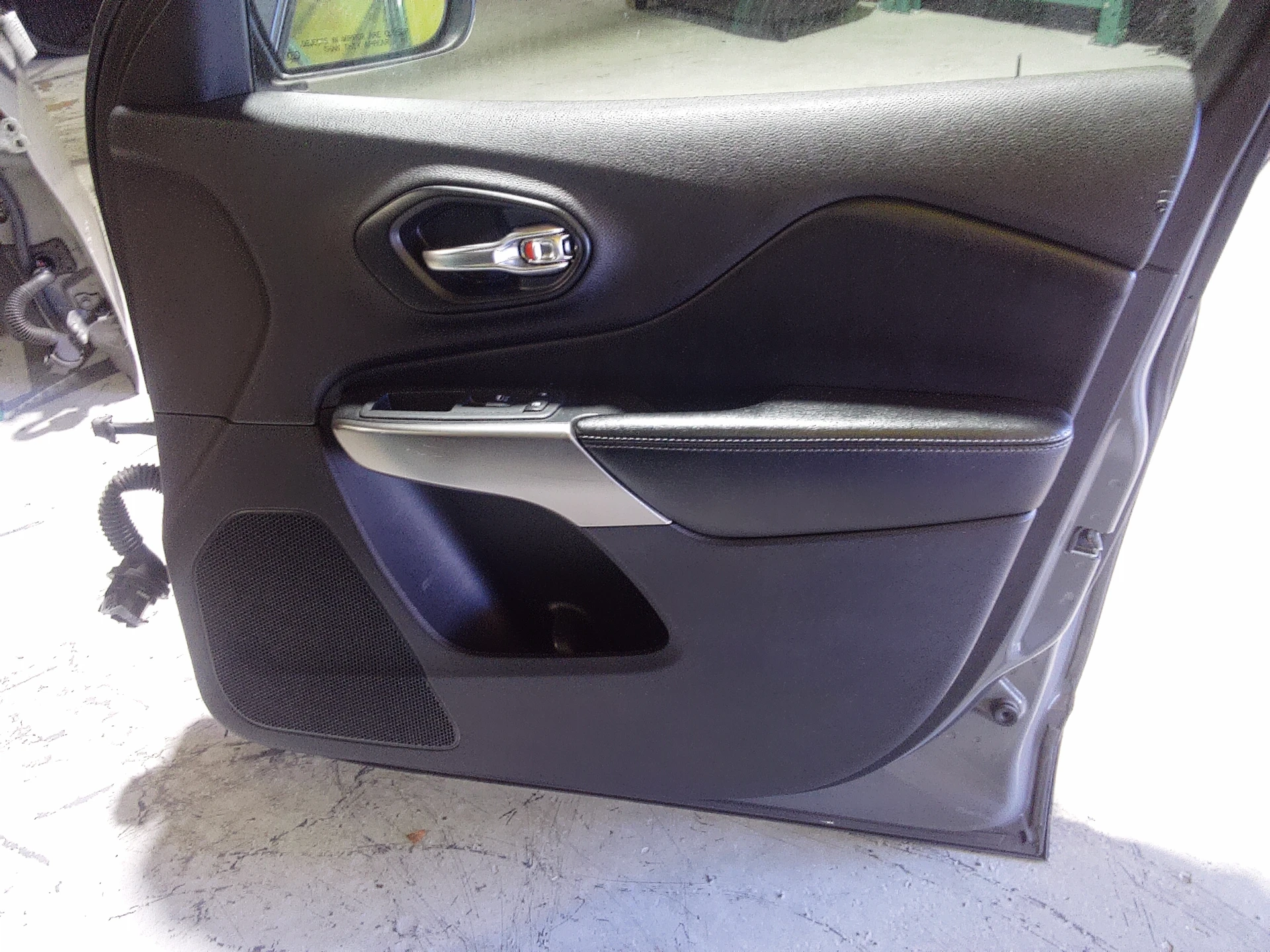 Rh Front Door Trim Panel · 2