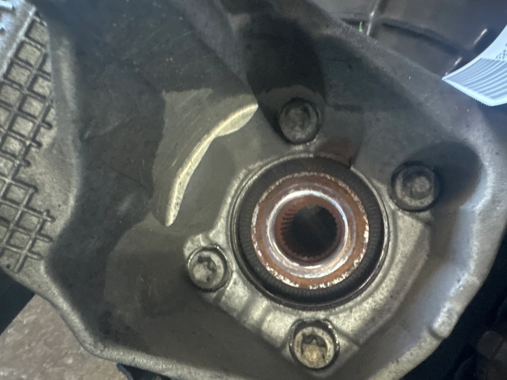 Rh Hub and Bearing · 1