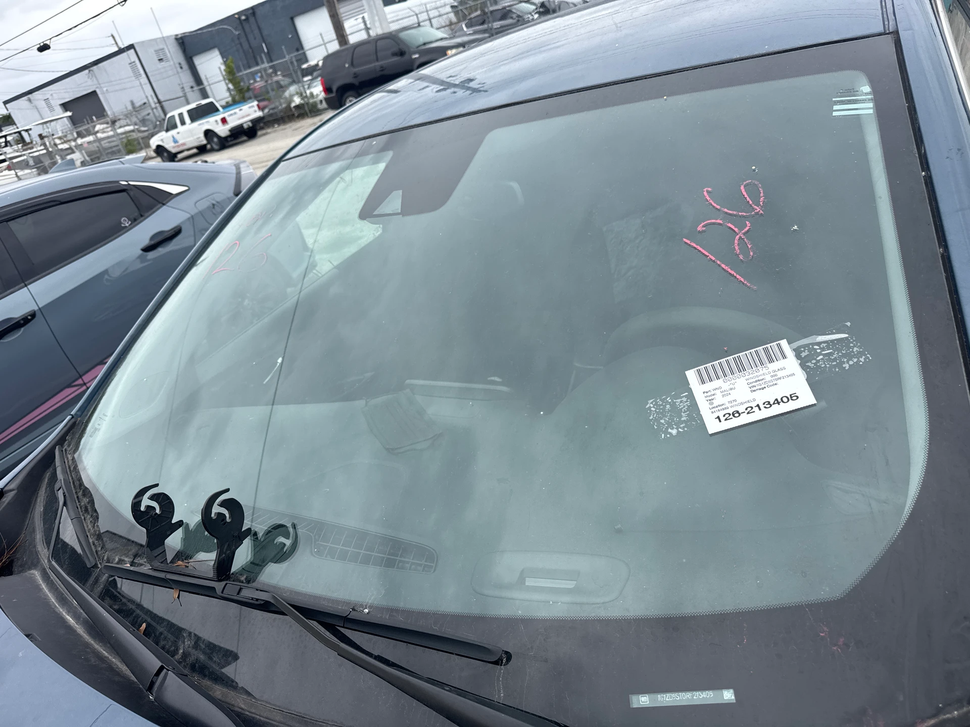 Windshield · 1