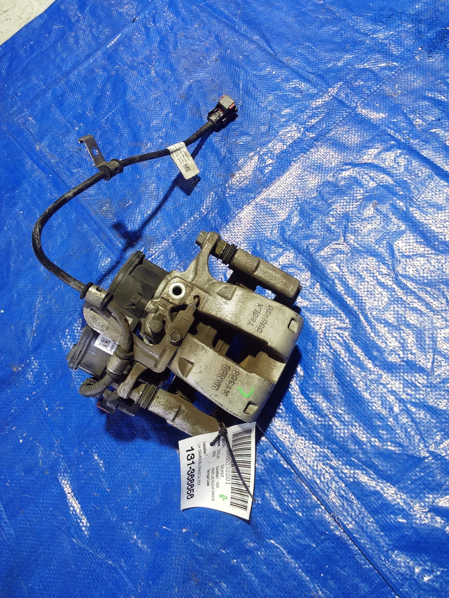 Lh Brake Caliper Rear · 1