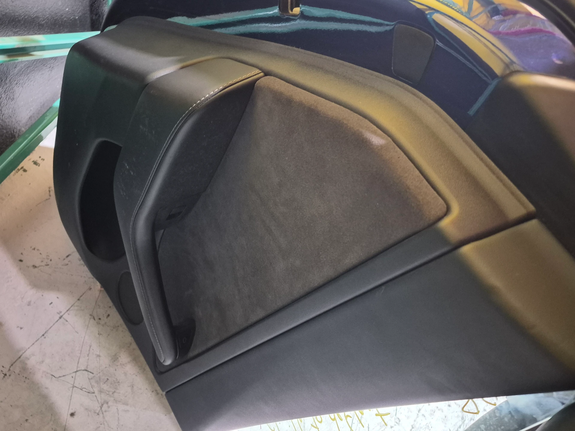 Lh Rear Door Assembly · 2