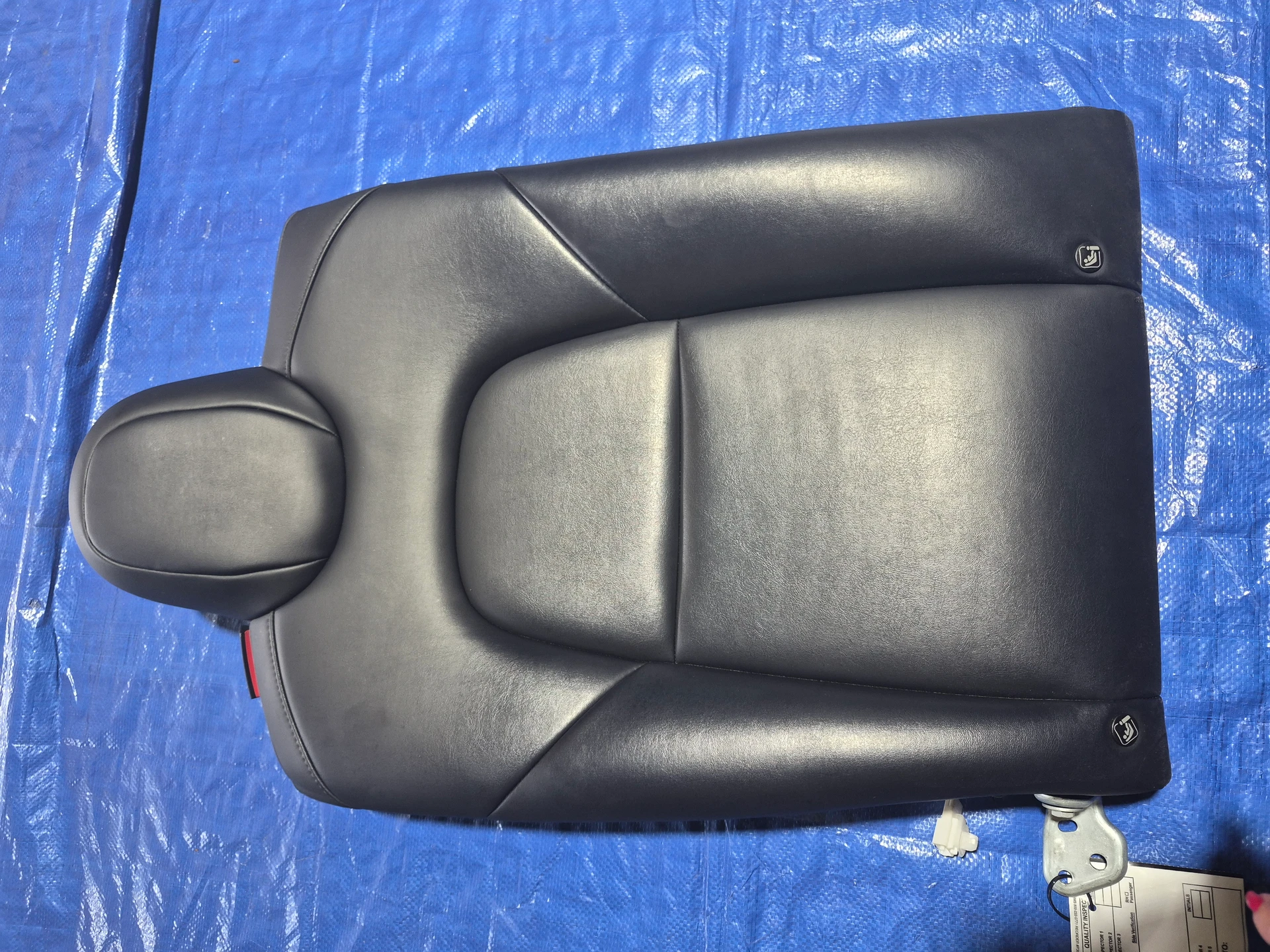 Back Seat Assy · 4