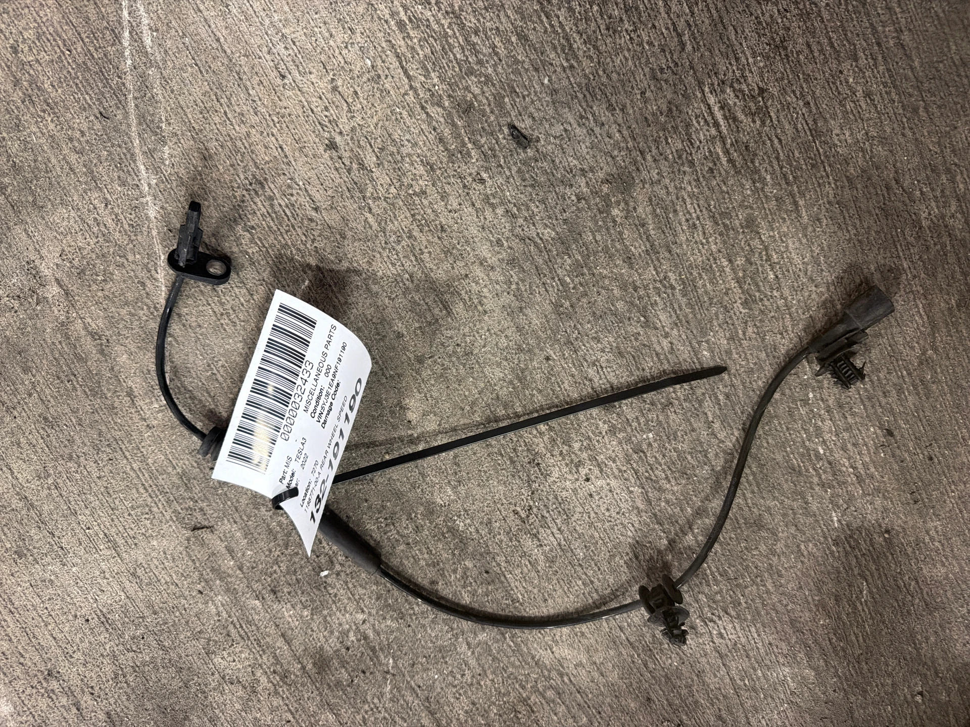 Rear Wheel Speed Sensor · 1