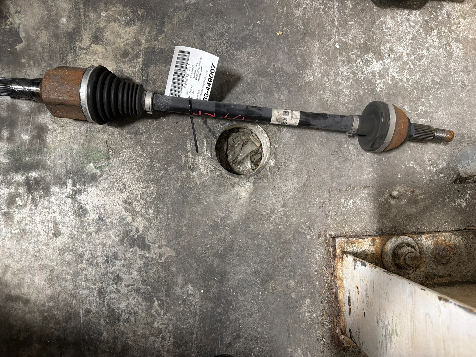 Rh Halfshaft Assy Rear · 1