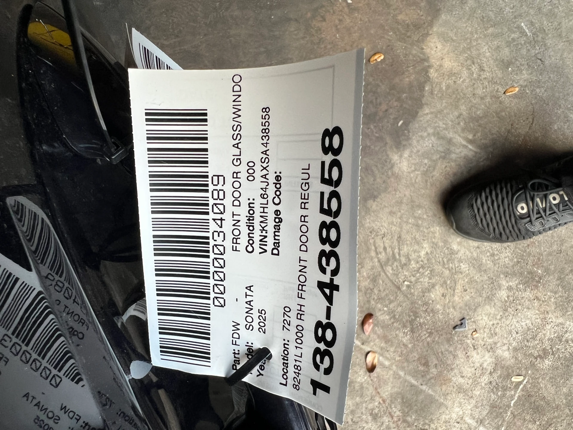 Rh Mirror Assy · 7